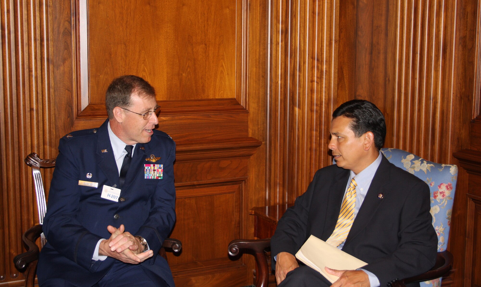 Col. Stephen D. Goeman, 445th Airlift Wing Commander, met with Congressman Steve Austria June 4th during a break between sessions. Congressman Austria is currently serving his first term in the United States House of Representatives and represents the 7th Congressional District of Ohio. Commanders meet annually with congressmen representing their areas as part of an Air Force Reserve program to increase their unit’s visibility with Members of Congress. (Air Force photo/Maj. Cynthia Harris)