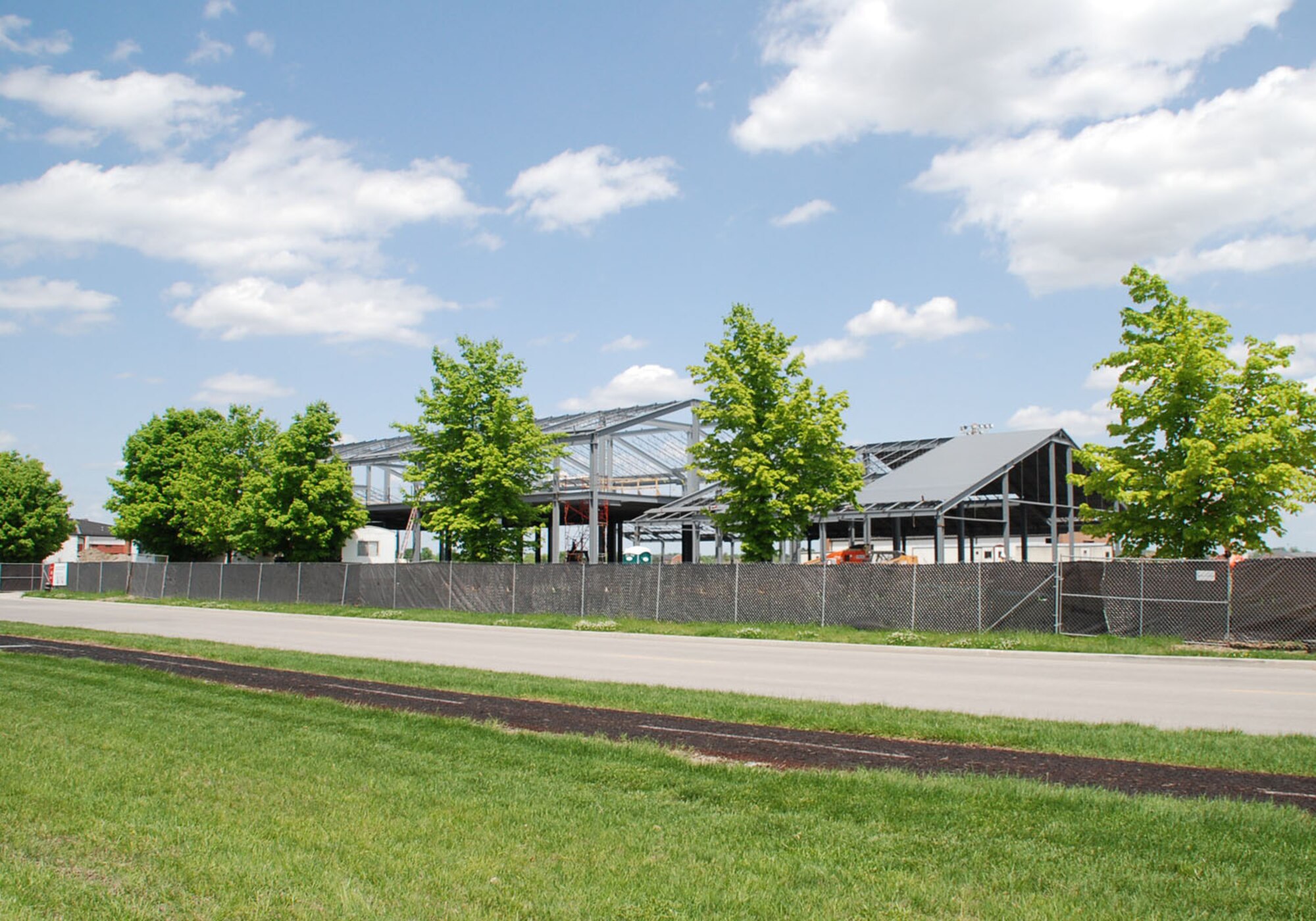 The new operations and parts storage facility takes shape that will be future home to wing pilots and flight attendants.  (U.S. Air Force photo/Tech. Sgt. Dan Oliver)