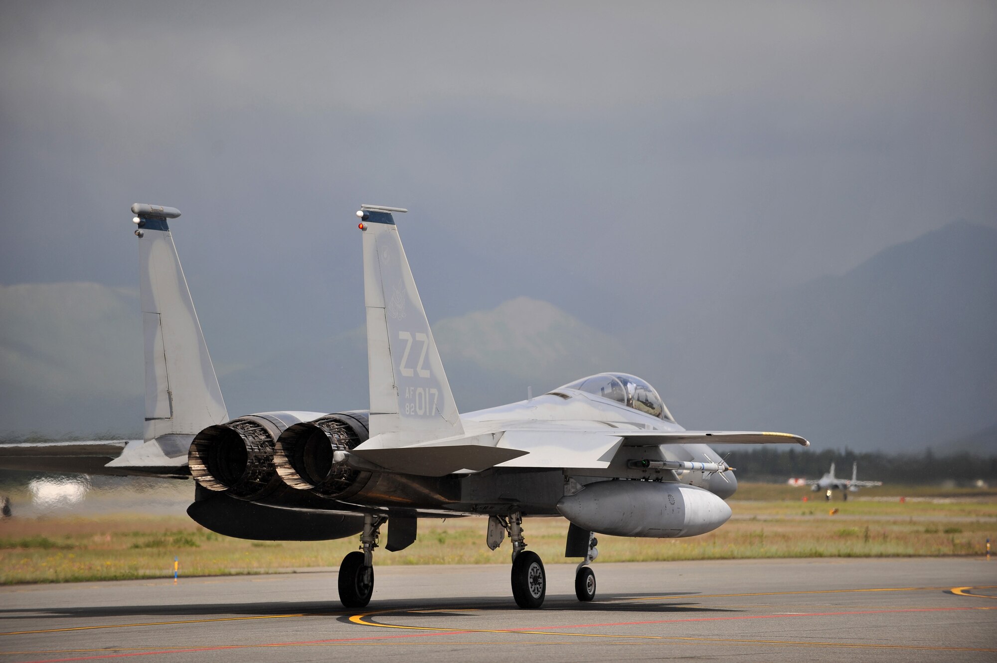 090624-F-2034C-184
An F-15C Eagle fighter aircraft taxis from its parking spot June 24, 2009 during Exercise Northern Edge 2009 held at Elmendorf Air Force Base, Alaska. The F-15 is from the 44th Fighter Squadron, Kadena Air Base, Japan. Northern Edge is Alaska?s largest military training exercise that prepares joint forces to respond to crises throughout the Asia-Pacific region. (U.S. Air Force photo/ MSgt Shane A. Cuomo) RELEASED
