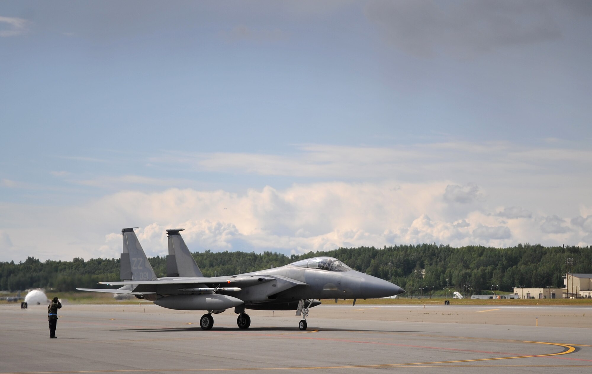 090624-F-2034C-169
An F-15C Eagle fighter aircraft taxis from its parking spot June 24, 2009 during Exercise Northern Edge 2009 held at Elmendorf Air Force Base, Alaska. The F-15 is from the 44th Fighter Squadron, Kadena Air Base, Japan. Northern Edge is Alaska?s largest military training exercise that prepares joint forces to respond to crises throughout the Asia-Pacific region. (U.S. Air Force photo/ MSgt Shane A. Cuomo) RELEASED
