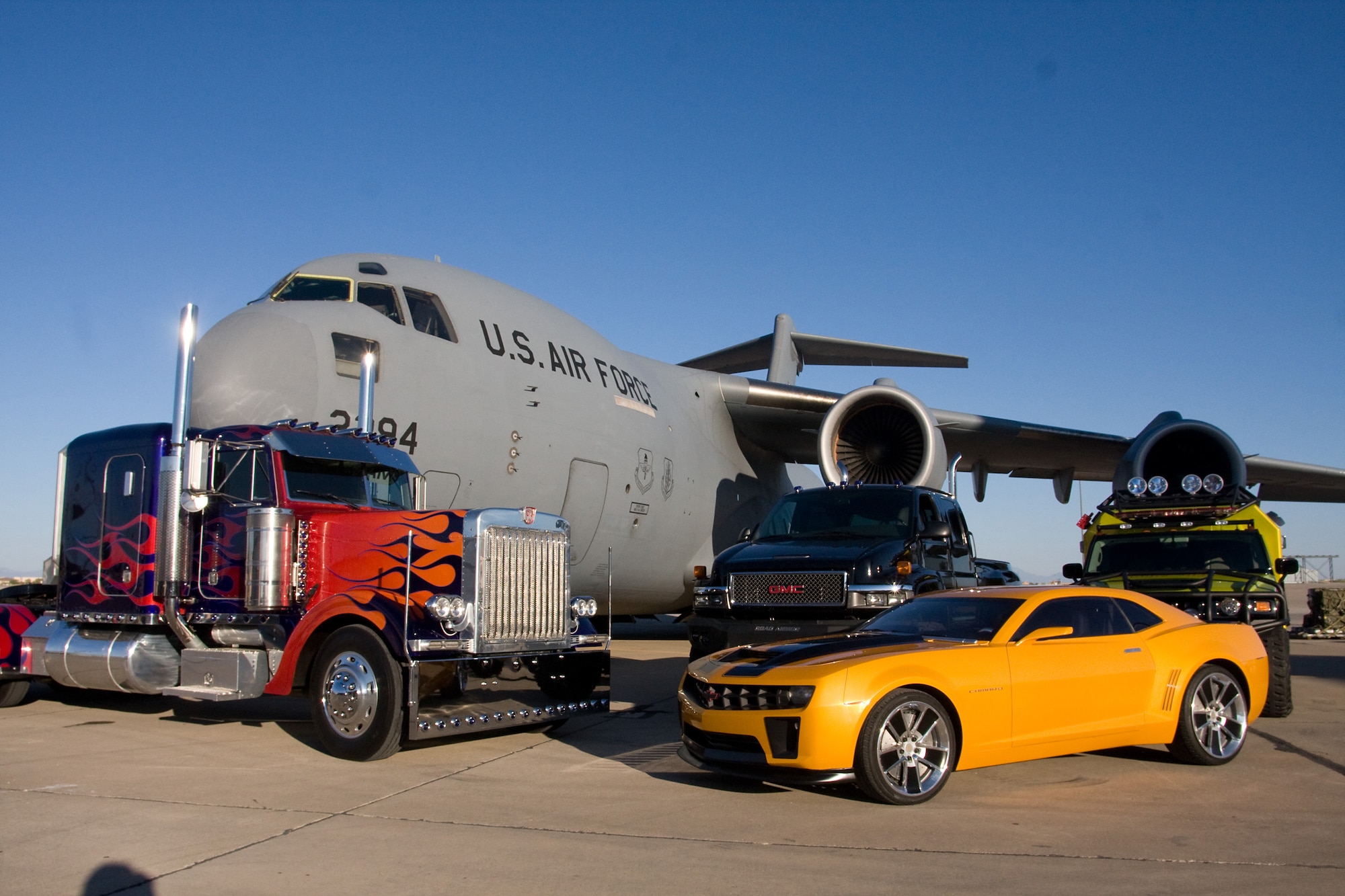 On the set of "Transformers: Revenge of the Fallen" at Holloman Air Force Base, N.M. Photo Credit: Robert Zuckerman

? 2009 DreamWorks LLC and Paramount Pictures.  All Rights Reserved. Hasbro, TRANSFORMERS and all related characters are trademarks of Hasbro. ?2009 Hasbro.  All Rights Reserved.