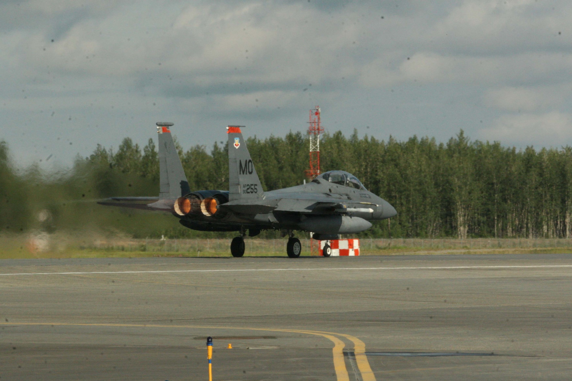 EIELSON AFB, Alaska -- An F-15 Eagle from Mountain Home Air Force Base, Idaho, takes off for a Northern Edge 2009 mission here June 25, 2009. (U.S. Marine Corps photo/Lance Cpl. Ryan Rholes)
