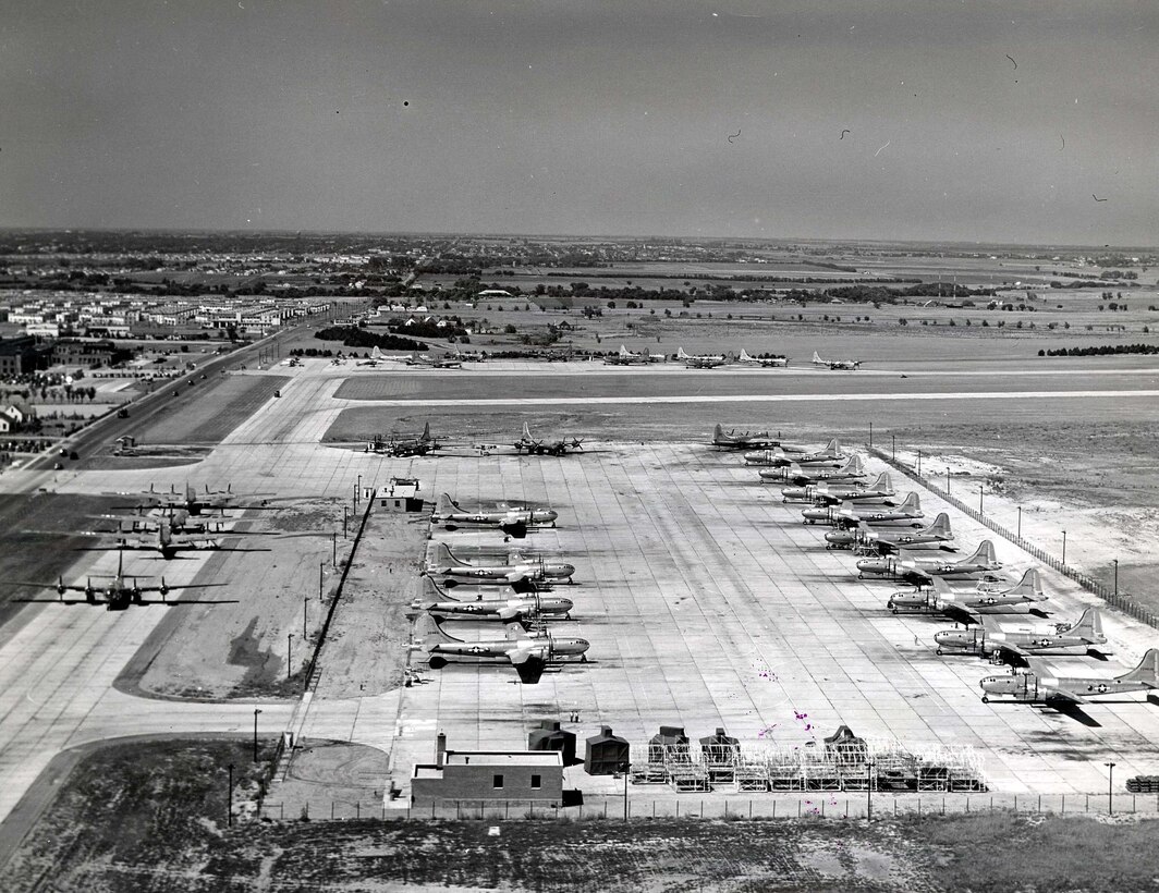 Boeing B-29 (U.S. Air Force photo)