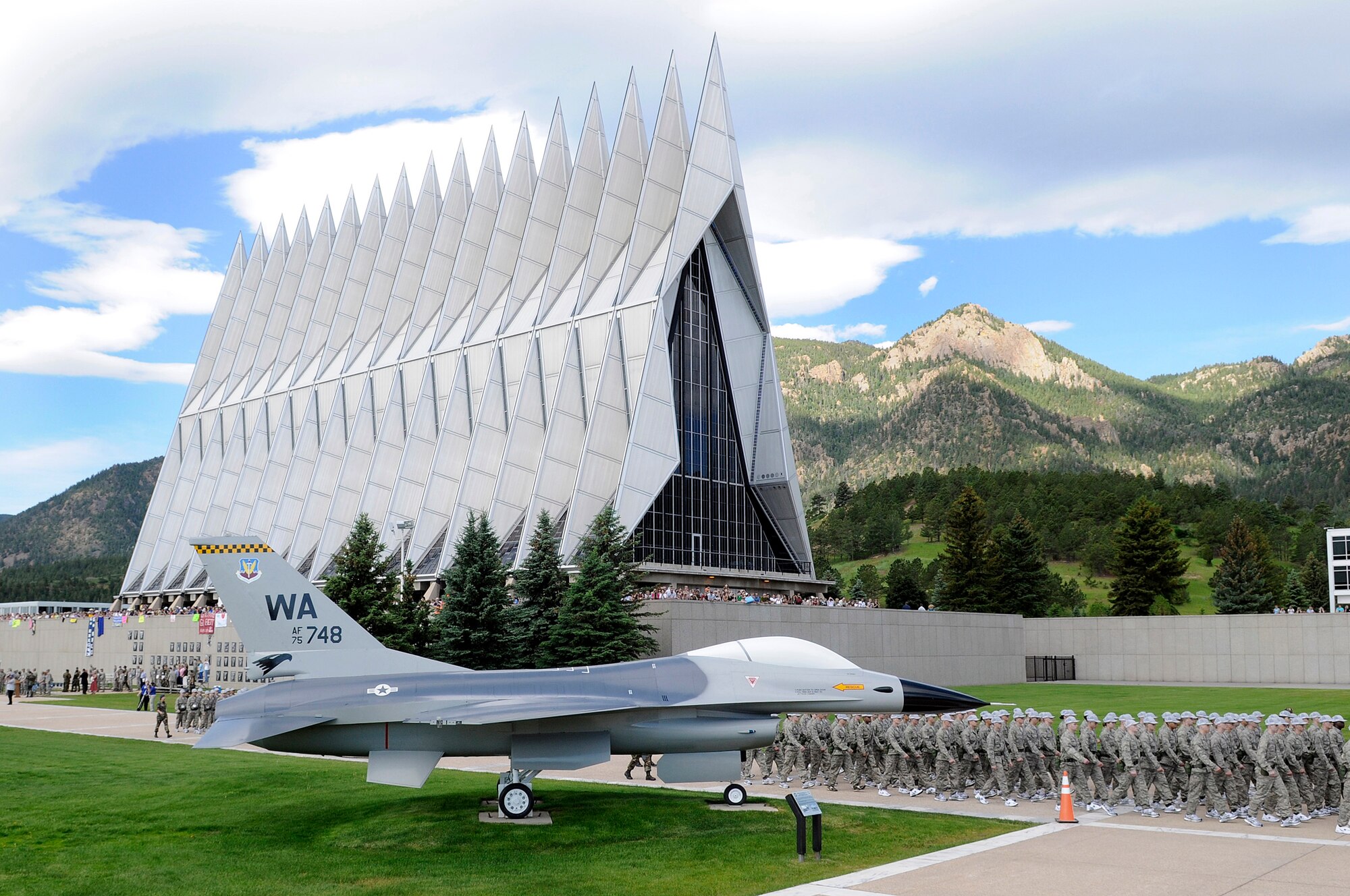 The 1,376 members of the Class of 2013 are dismissed after reciting the Oath of Allegiance in front of the cadet chapel, family and friends during their first formation June 26 at the U.S. Air Force Academy in Colorado Springs, Colo. (U.S. Air Force photo/Mike Kaplan)