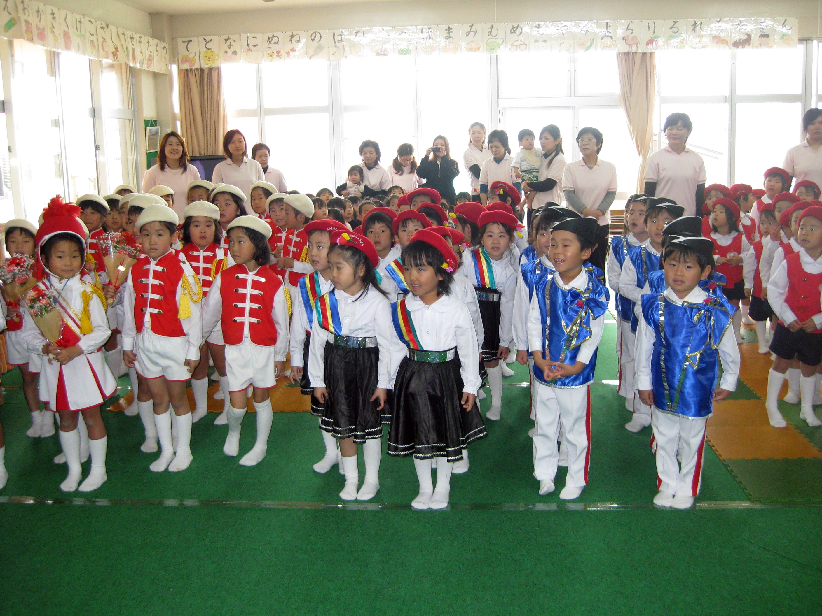 Kadena Airmen Volunteer Time To Japanese Children U S Air Force
