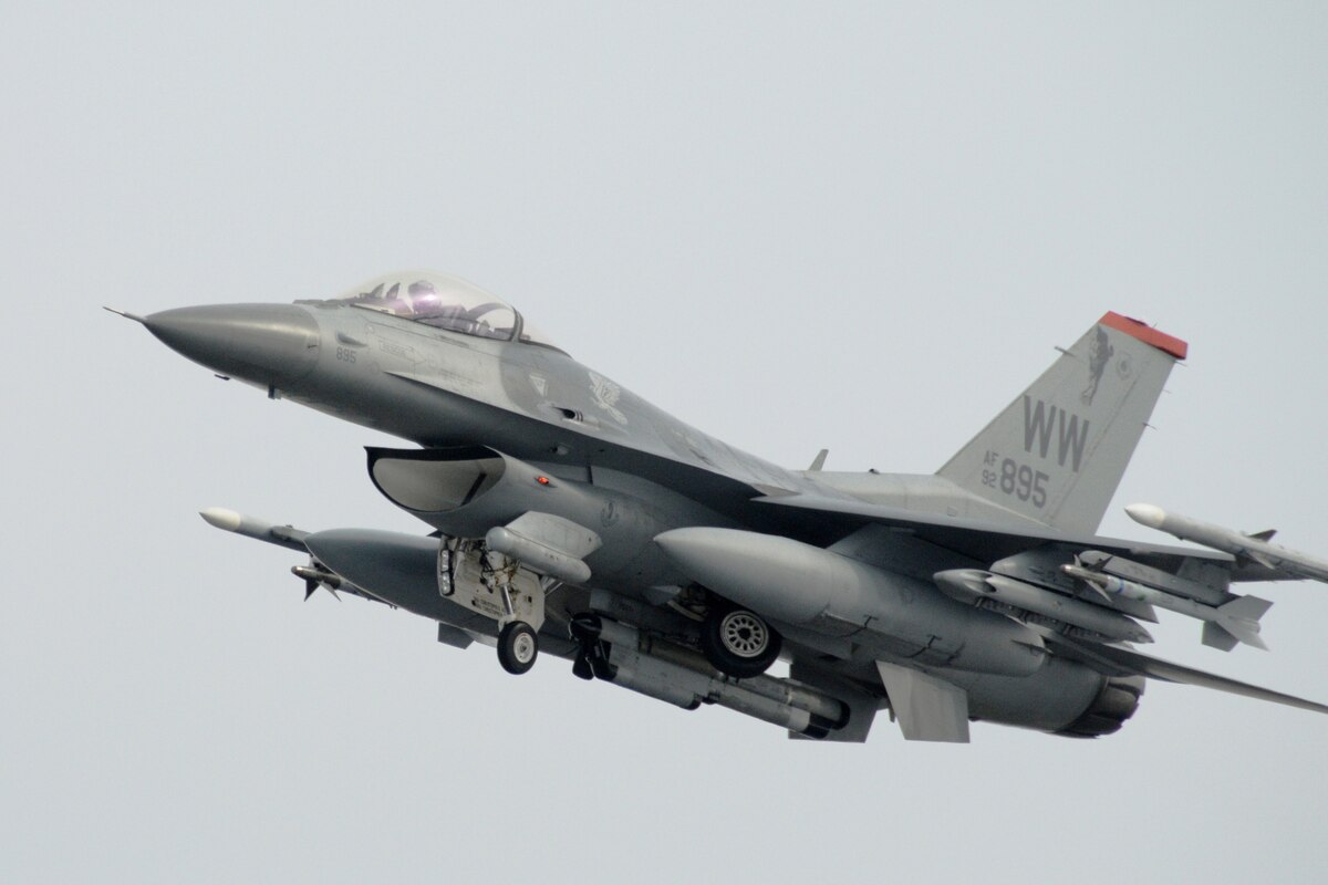 Misawa's 13th Fighter Squadron deploys to S. Korea > Misawa
