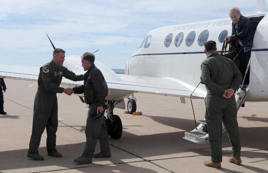 DYESS AIR FORCE BASE, Texas -- Colonel Robert Gass, 7th Bomb Wing commander, welcomes Lieutenant General Norman Seip, 12th Air Force commander, to Dyess AFB, March 3.  General Seip visited Dyess AFB March 3-4.  (U.S. Air Force photo by Senior Airman Domonique Simmons)
