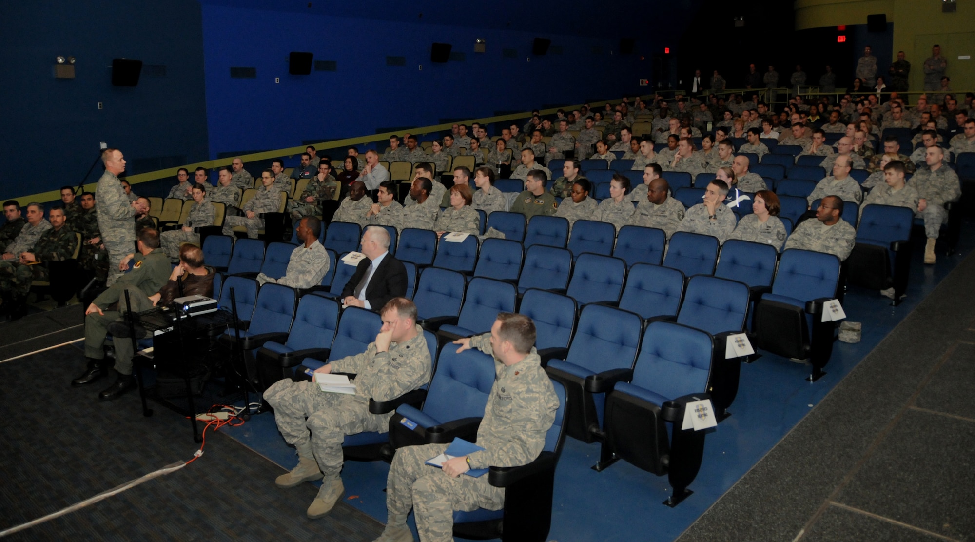 MISAWA AIR BASE, Japan -- Lt. Gen. Richard Newton, Headquarters U.S. Air Force deputy chief of staff for manpower and personnel (A1), gives remarks during a town hall meeting March 10, 2009. General Newton spoke about his role as A1 and the challenges faced by today's Air Force. He also thanked Misawa personnel and family members for their continued dedication to serving our Nation. (U.S. Air Force photo by Senior Airman Jamal D. Sutter)