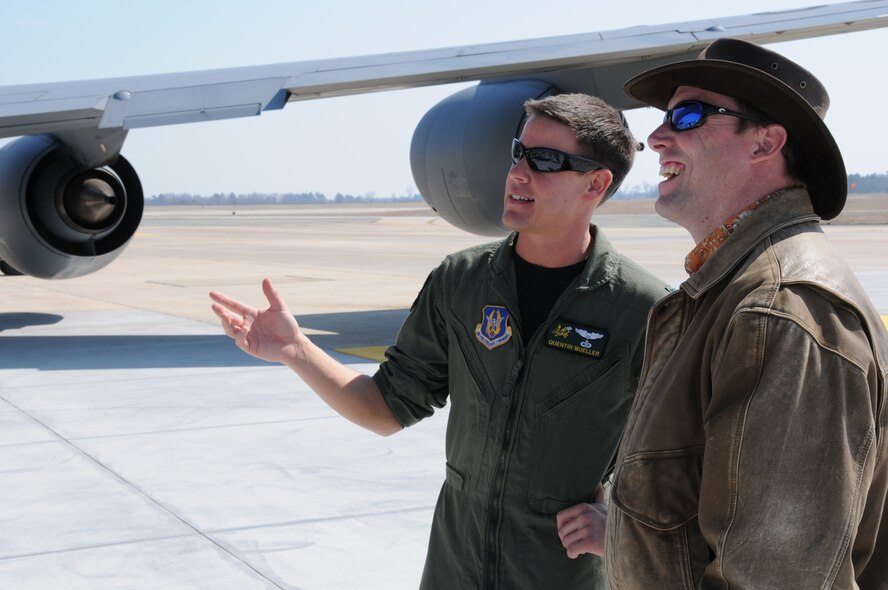 SEYMOUR JOHNSON AIR FORCE BASE, N.C. -- A Kinston employer talks with a Reservist from the 916th Air Refueling Wing during a recent Employer Day. The event allows employers to fly on a KC-135R air-to-air refueling mission and see what their employees do during a drill weekend.