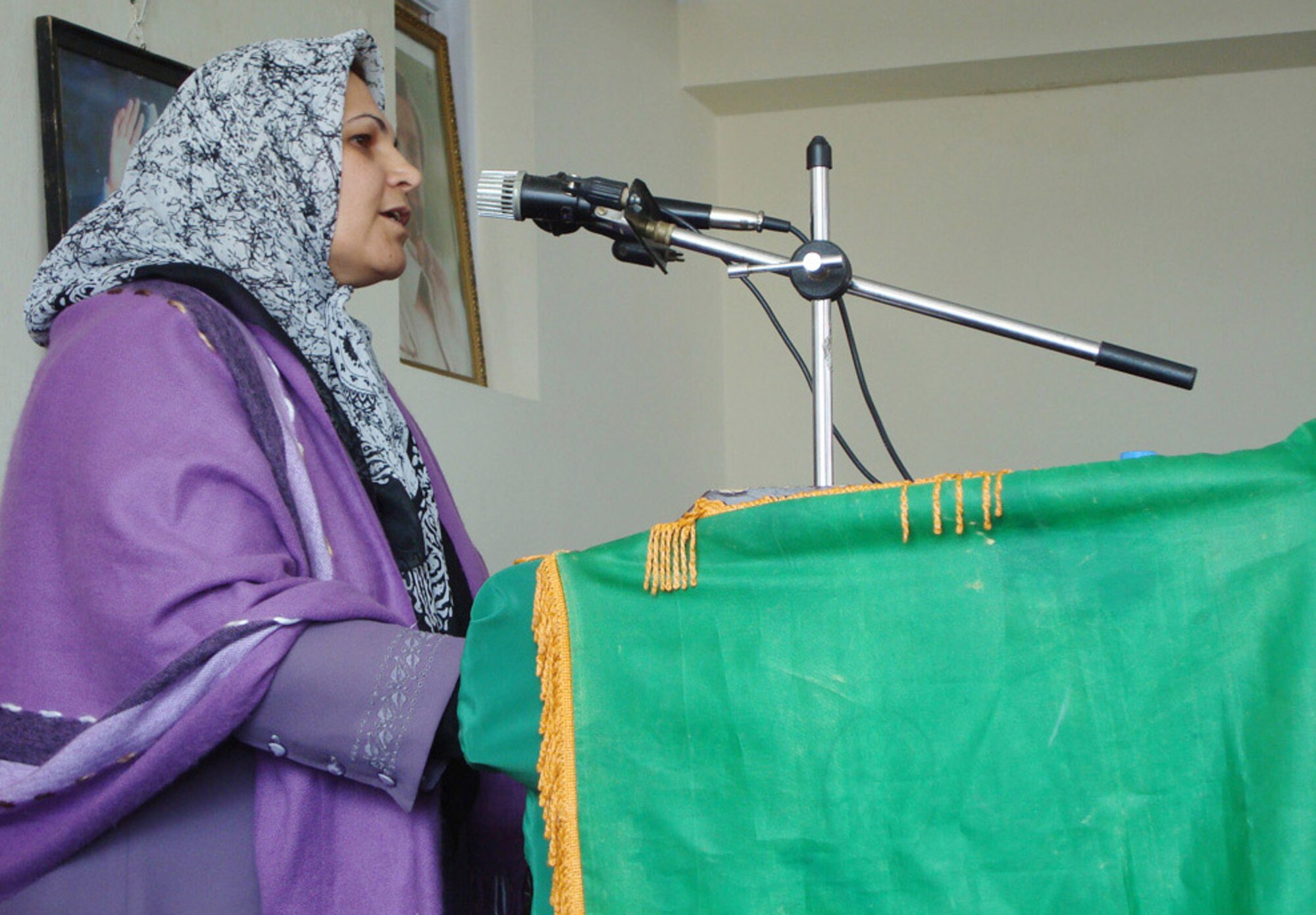 Former judge Rahila addresses the crowd at the International Women's Day celebration March 8 in Pajshir province's Bazarak district of Afghanistan. (U.S. Air Force photo/Capt. Stacie N. Shafran) 
