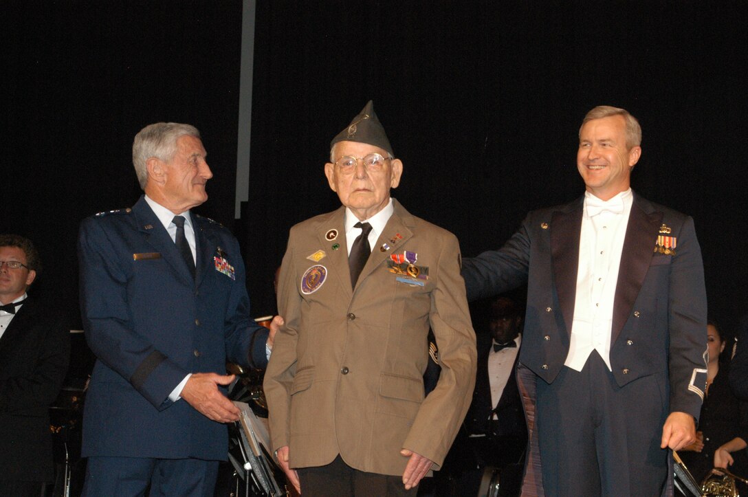 Major General (ret) Carl Black, Pvt Warren Pendleton, Lt Col Larry Lang