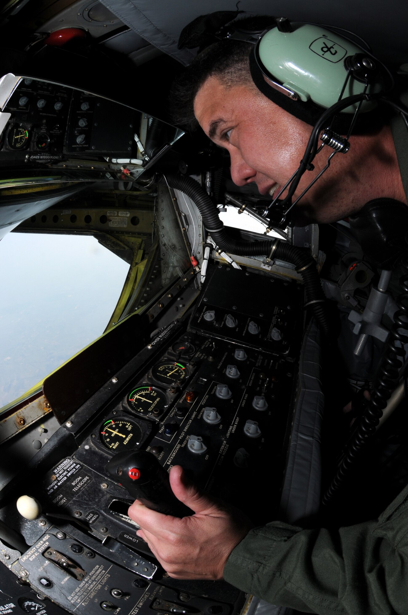 U.S. Air Force KC-135 Boom Operator Master Sgt. Mark Sindiong, Air National Guard, Hickam Air Force Base, HI, refuels F-15's from Kadena Air Base, Japan, and Royal Thai Air Force F-16's as part of the refueling phase of the Cope Tiger 2009 exercise at Korat Royal Thai Air Force Base, Thailand on March 12. 


Cope Tiger is an annual exercise held in Thailand to improve combat readiness and combined and joint interoperability of U.S., Thai and Singaporean forces while enhancing regional security and providing humanitarian support.
(U.S. Air Force Photo/Staff Sgt. Angelique Perez) 
