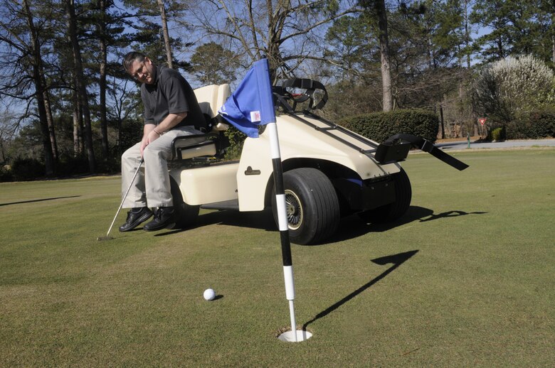 New carts disabled golfers > Robins Air Force Base > Article