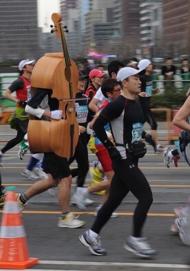 TOKYO -- Several of the nearly 35,000 runners in the 2009 Tokyo Marathon entertained the crowd March 22 as they ran the 26.2-mile course through the streets of Japan's largest city. (U.S. Air Force photo/Airman Devin Doskey)