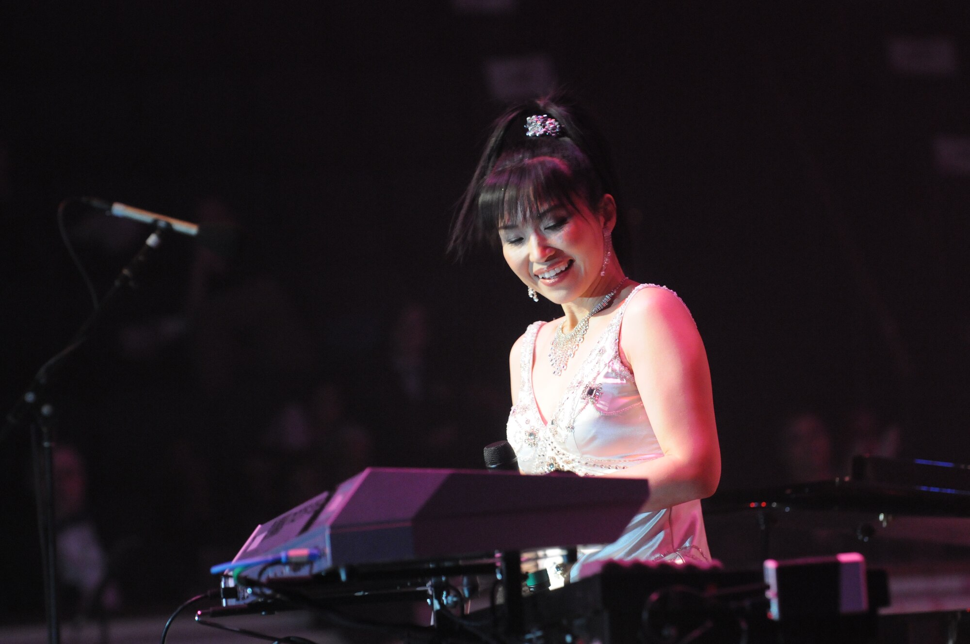 Keiko Matsui thrills the audience with her extraordinary contemporary jazz piano stylings.
