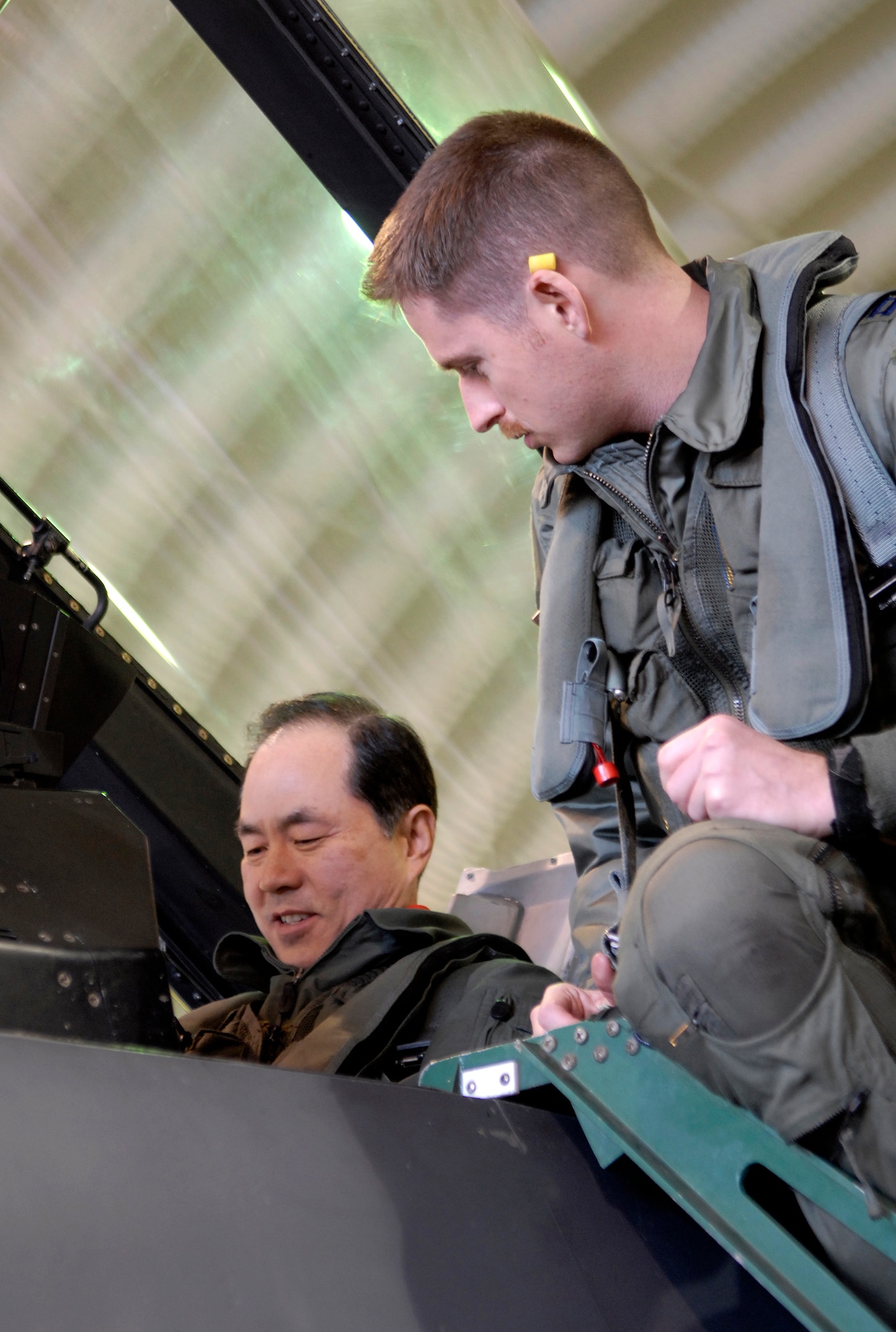 Lt Gen Oh, Change Hwan, Air Force Operations Command commander at Osan AB, preparing for his U.S. F-16 flight at Osan AB.  “Opportunities like this continue to remind me how ROK-US airmen have a decisive edge in skill, technology and operational capability,” said General Oh, Chang Hwan Air Force Operations Command commander at Osan Air Base. “Words cannot express the gratitude and respect we have for our U.S. Air Force partners supporting the ROK-US Alliance,” he added.(U.S. Air Force photo/Staff Sgt. Brian Ferguson)

