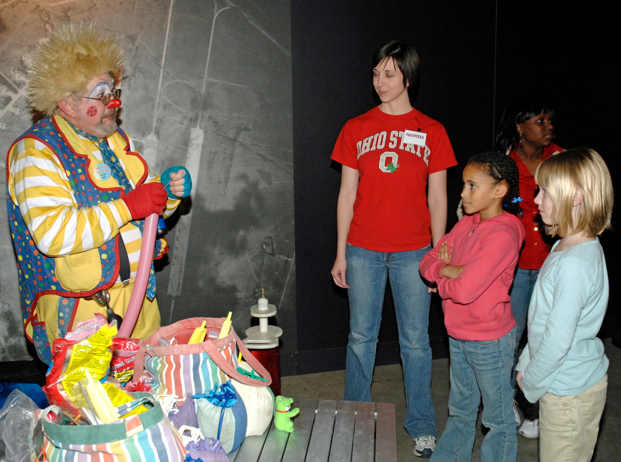 Airmen and their families at Wright-Patterson Air Force Base enjoyed clowns, a puppet show, great food and door prizes at the 11th Heroes Welcoming Heroes event March 19, 2009 at the National Museum of the United States Air Force.  Heroes Welcoming Heroes is made possible by base helping agencies, community supporters and sponsors from throughout the Dayton region. (U.S. Air Force photo/Al Bright)
