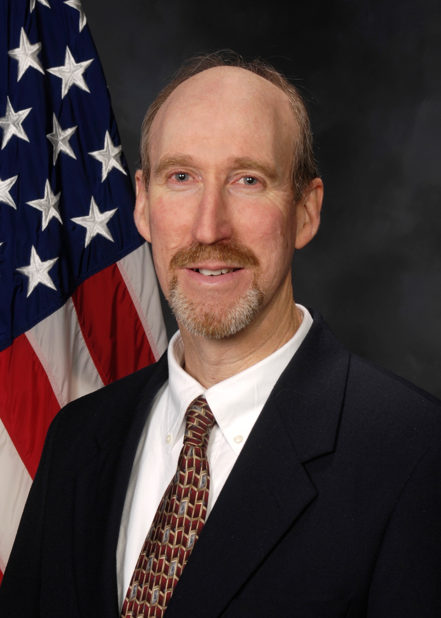Paul M. Keenan, Air Force Institute of Technology, is the Air University Category III Civilian of the Year for 2008. (Air Force photo)