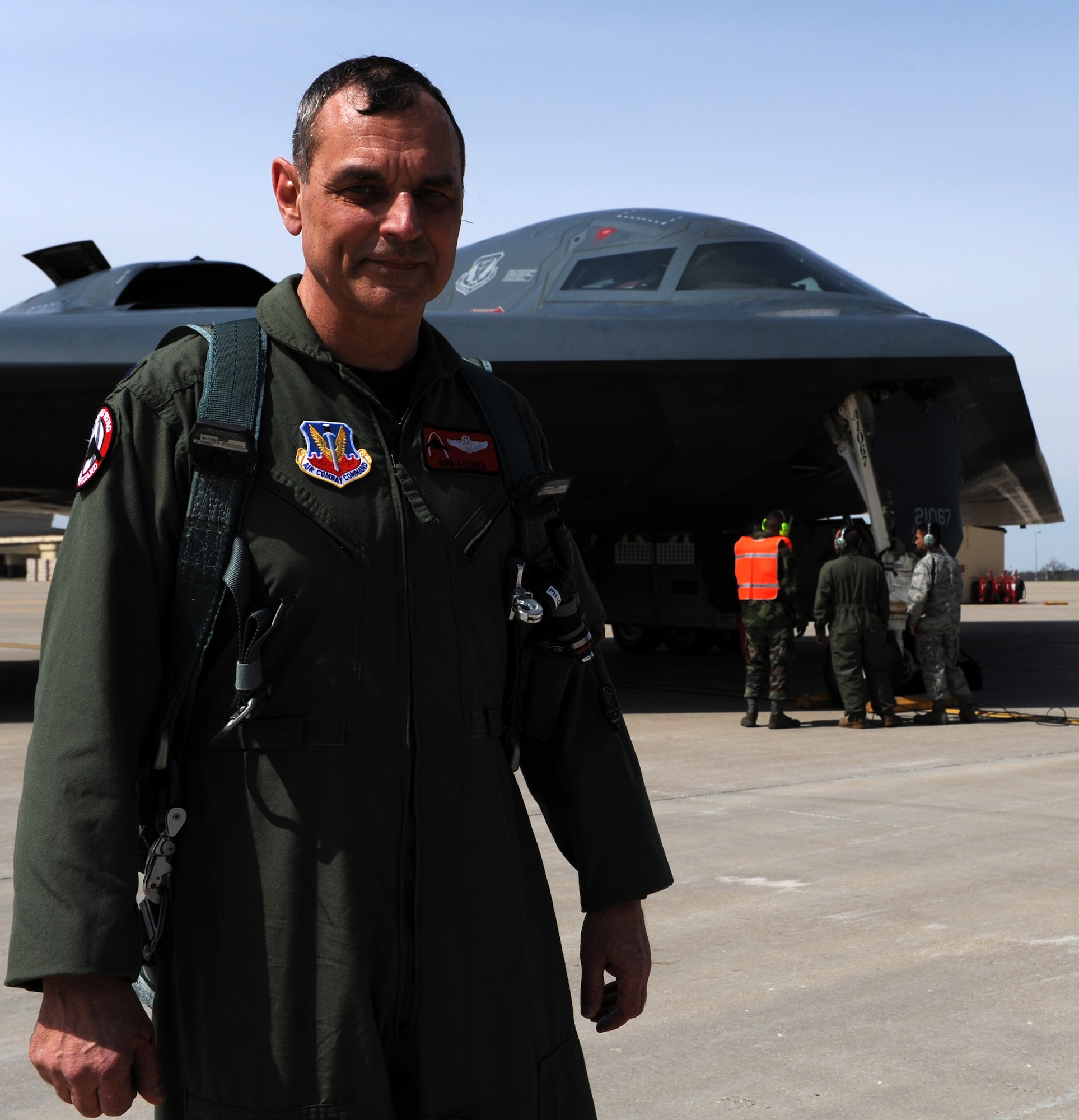 Whiteman Air Force Base, Mo. – Col. Robert Leeker, 131st Bomb Wing commander, after his “check ride” in the B-2 Stealth Bomber March 25. Colonel Leeker is the first Air National Guard commander to fly the B-2. Formerly the 131st Fighter Wing, the 131st Bomb Wing recently joined the Whiteman team, relocating here from St. Louis, Mo. (U.S. Air Force photo/Airman 1st Class Carlin Leslie)  