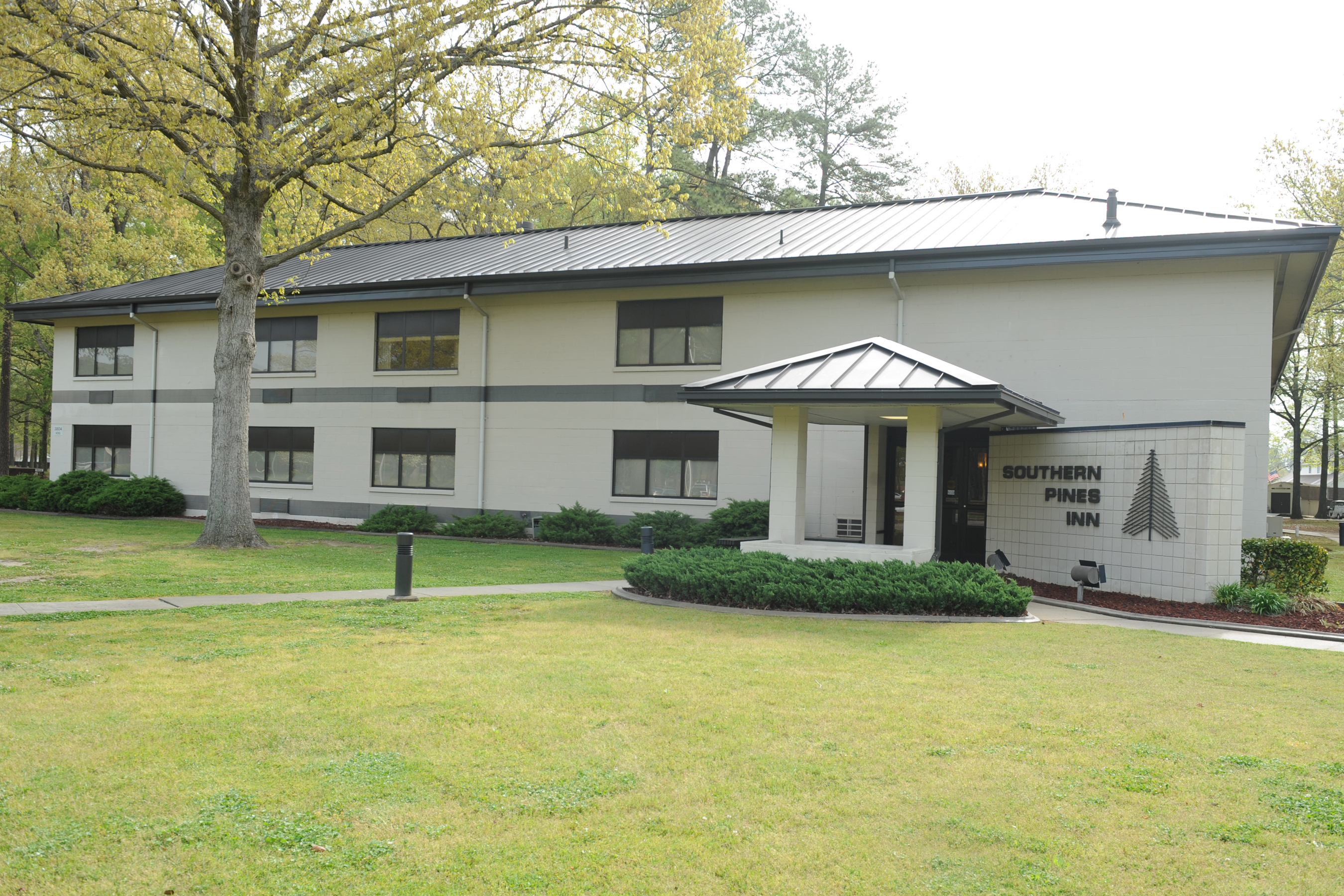 seymour johnson afb lodging