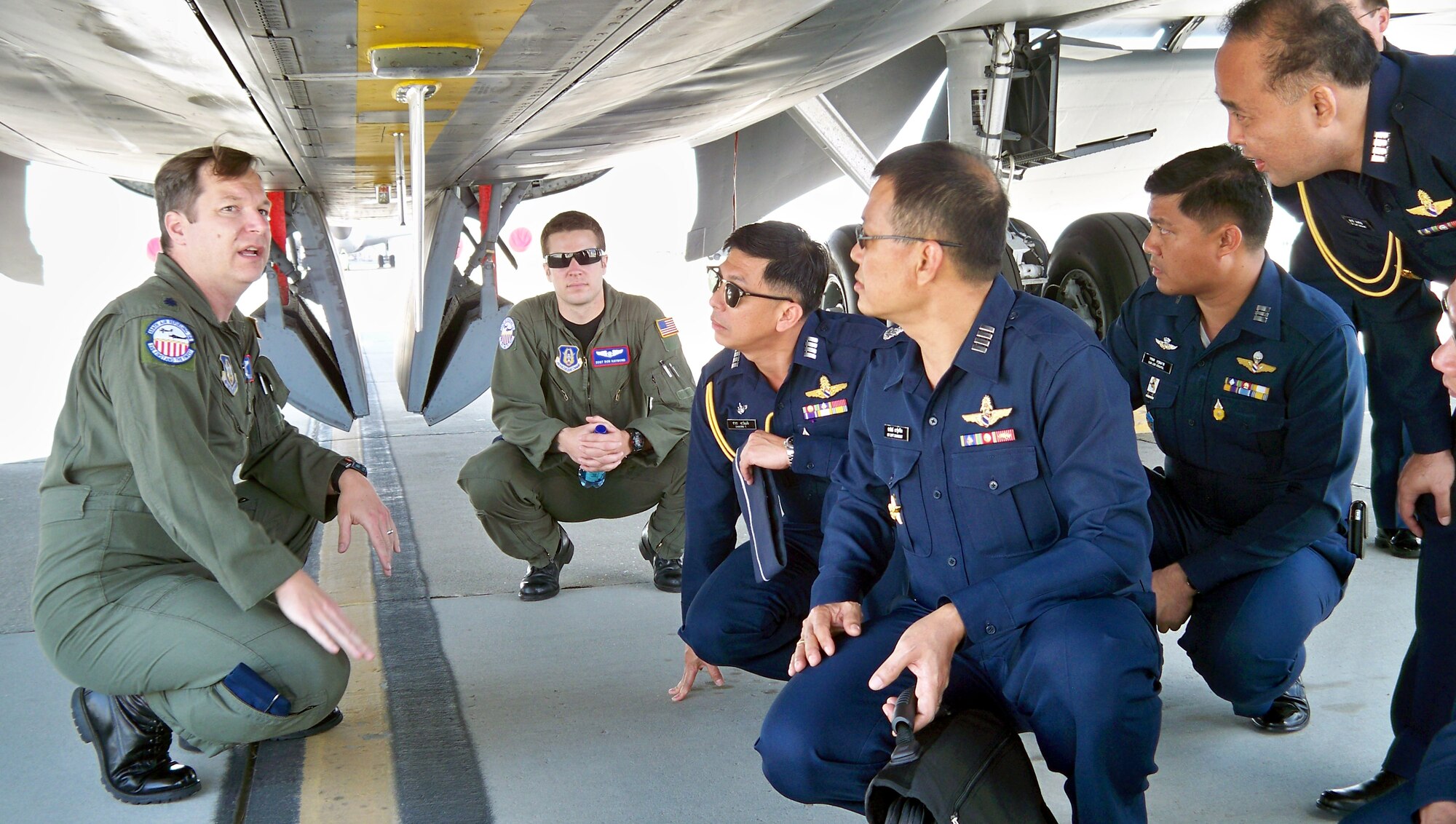 Lt. Col. Dave Bell, 336th Air Refueling Squadron pilot, explains tanker capabilities to senior leaders from Thailand’s Air Force this week. The group received a briefing on Air Force Reserve Command from Fourth Air Force then toured the base. The tour ended with a visit to the KC-135 where the Thai leaders learned more about the U.S. Air Force’s refueling operations. (U.S. Air Force photo by Master Sgt. Linda E. Welz)