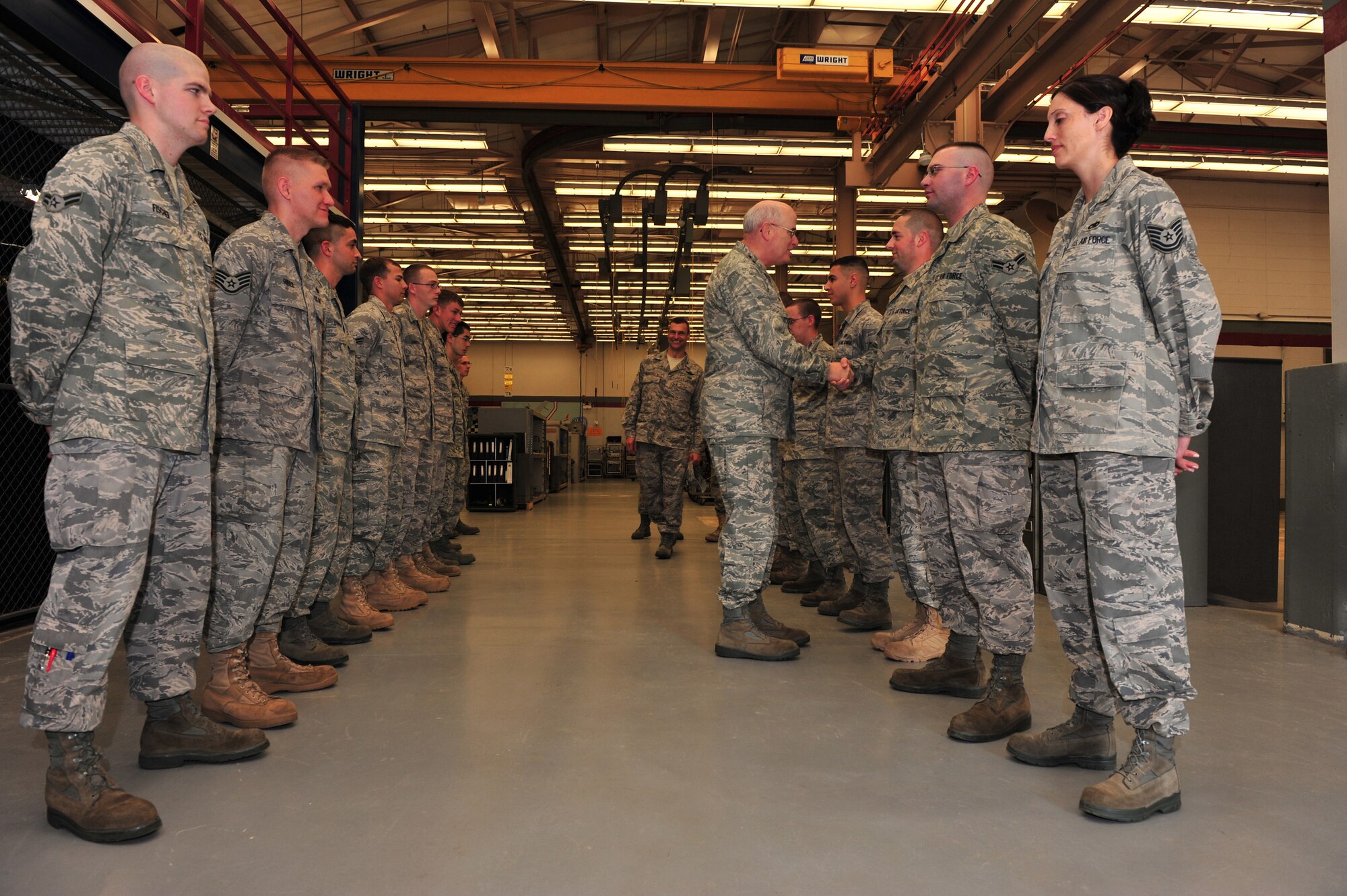 Shaw Air Force Base, S.C.- Lieutenant General Loren Reno, Deputy Chief of Staff for Logistics, greets Airmen from the 20th Maintenance Group May 6, 2009.  LtGen Reno spent most of the day touring Shaw AFB, learning how each duty section was making improvements using AFSO 21 and hearing the thoughts of the Airmen who work at Shaw.  (U.S. Air Force Photo by Senior Airman William Coleman)