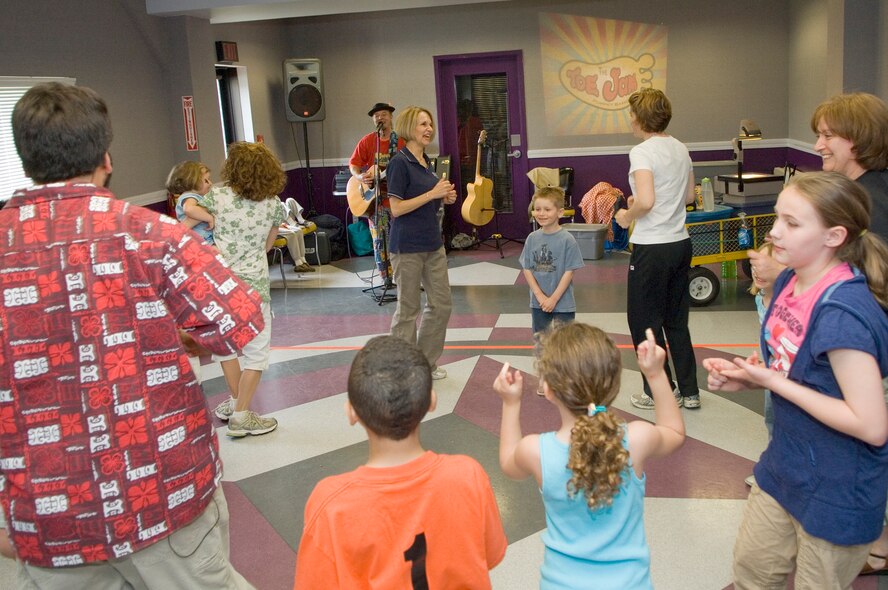 HANSCOM AIR FORCE BASE, Mass. –Participants groove to the music of the Toe Jam Puppet Band during the Bop ‘n’ Bowl event at Hanscom Lanes, May 9, sponsored by the 66th Services Squadron. For more information on upcoming family events go to www.hanscomservices.com. (U.S. Air Force photo by Mark Wyatt)