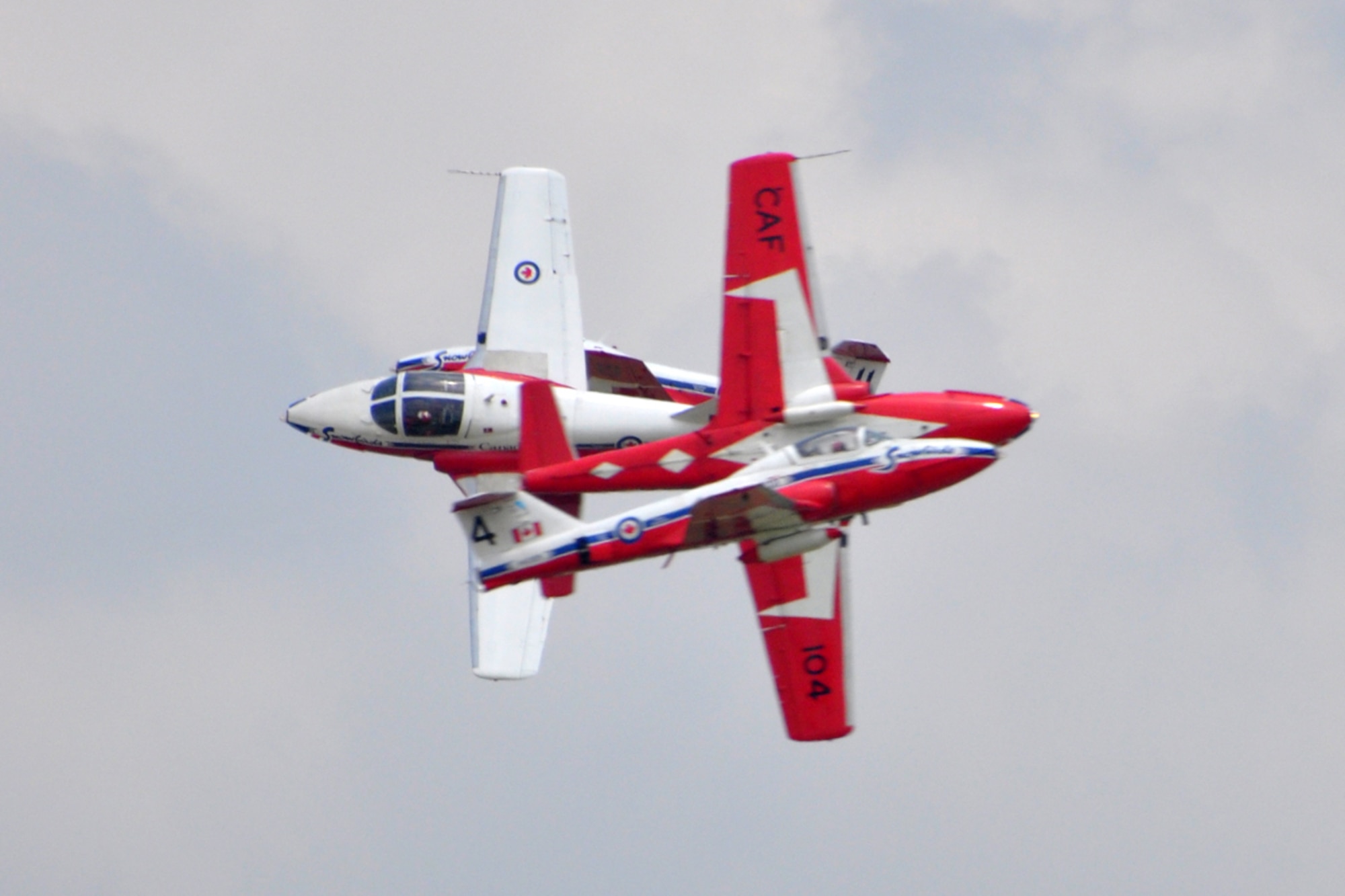 The Snowbirds of the Canadian Air Force demonstrate a high level of precision teamwork, excellence and discipline during the Defenders of Liberty Air Show 2009, at Barksdale Air Force Base, La., May 9. The Snowbirds were formed in 1973 and have performed for millions of spectators across North America. (US Air Force photo/Tech. Sgt. Jeff Walston)  