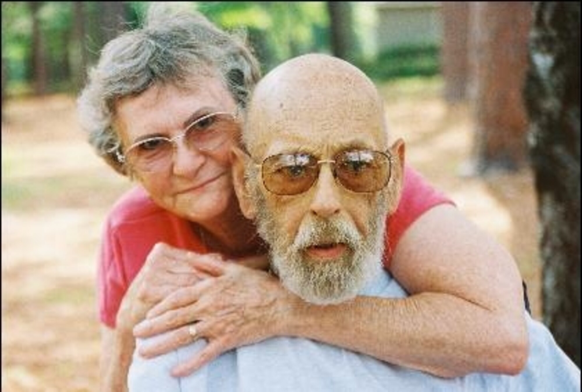 Master Sgt. Mike Sanders’ father, Tommy, pictured here with his wife, Mary, shortly before passing away after a long battle with colon cancer.  Sergeant Sanders credits his father as a source of strength while facing his own fight with the disease. (Photo courtesy Master Sgt. Mike Sanders)