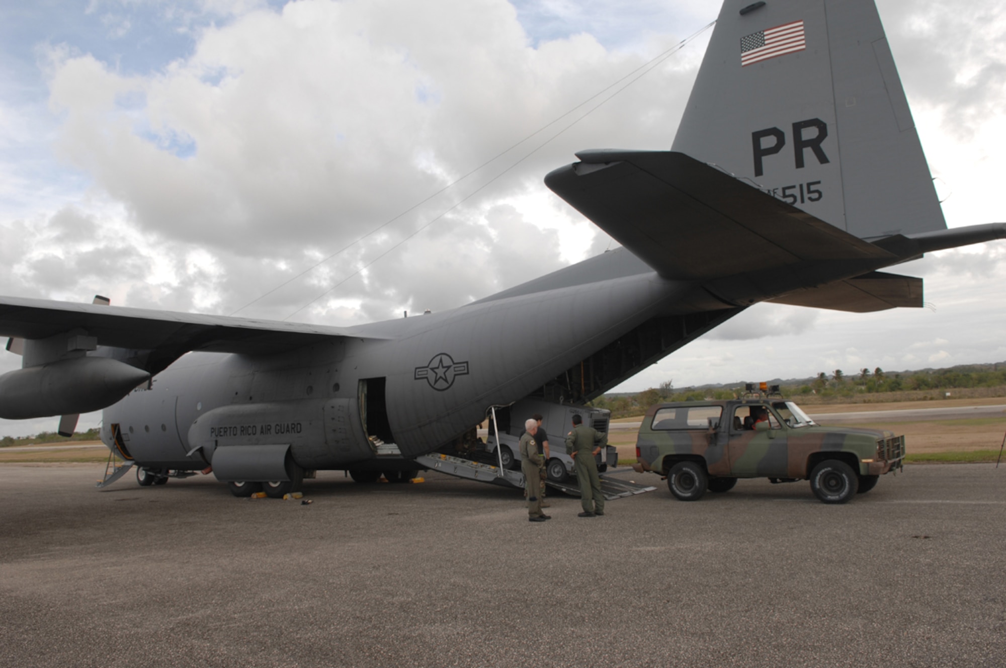 Mobile lighting units are loaded onto a C-130H Hercules from Muniz Air National Guard Base, Puerto Rico, during Patriot Hoover 2009 at Ramey airfield in Aguadilla, Puerto Rico, April 30, 2009. Patriot Hoover 2009 is a large-scale air mobility exercise involving units from Air Force Reserve Command, the Puerto Rico Air National Guard and the FBI. (U.S. Air Force photo/Staff Sgt Daniel St. Pierre)