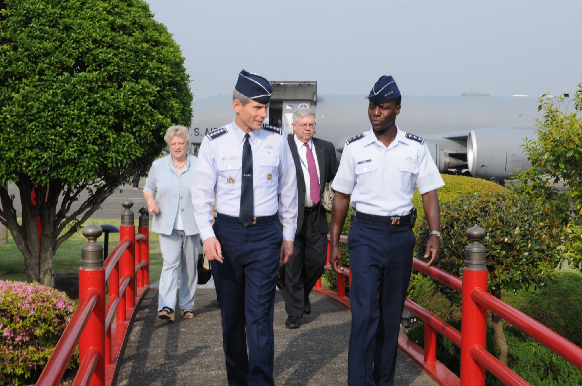 YOKOTA AIR BASE, Japan -- General Norton Schwartz, Air Force chief of staff, chats with Lt. Gen. Edward Rice, U.S. Forces Japan commander, May 11 after arriving on his first visit here since becoming chief of staff Aug. 12, 2008. General Schwartz will meet with key U.S. and Japanese military leaders as well as local Japanese community leaders during his visit. He will also tour several base facilities and conduct an Airmen's Call during his brief visit. (U.S. Air Force photo/Airman 1st Class Devin Doskey)