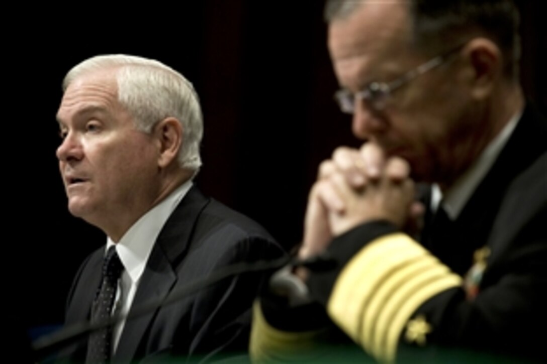 Defense Secretary Robert M. Gates testifies before the Senate Armed Services Committee in Washington, D.C., May 14, 2009. Gates was joined by Navy Adm. Mike Mullen, chairman of the Joint Chiefs of Staff, in testimony on the 2010 National Defense Authorization Budget Request.