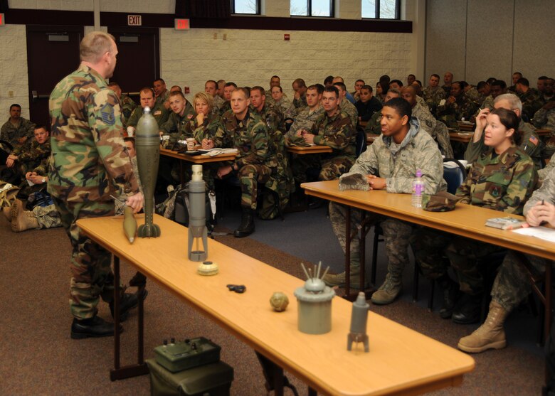 VOLK FIELD, Wisc. -- Master Sgt. Chris Skelton, 144th Fighter Wing cadre based out of Fresno, Calif., instructs Airmen on the basics of explosive ordnance reconnaissance, improvised explosive device recognition and hazard awareness during one of three classes May 14. Airmen from active duty, Air National Guard and Reserve units flew into Volk Field to participate in a week-long training exercise as one of many efforts to prepare for their upcoming operational readiness inspection March 2010. (U.S. Air Force photo/Airman 1st Class Wesley Farnsworth)