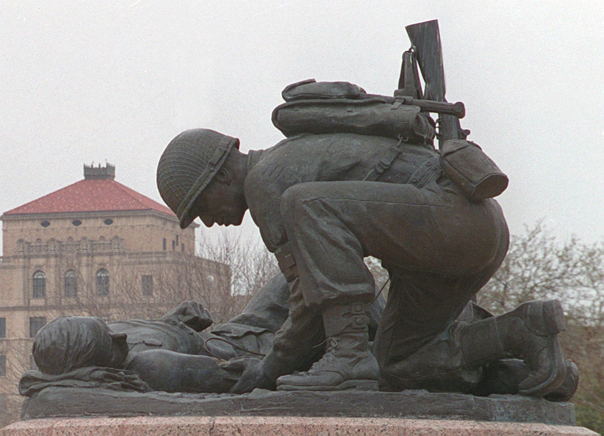 The Combat Medic Memorial at Fort Sam Houston, Texas. (U.S. Army photo)