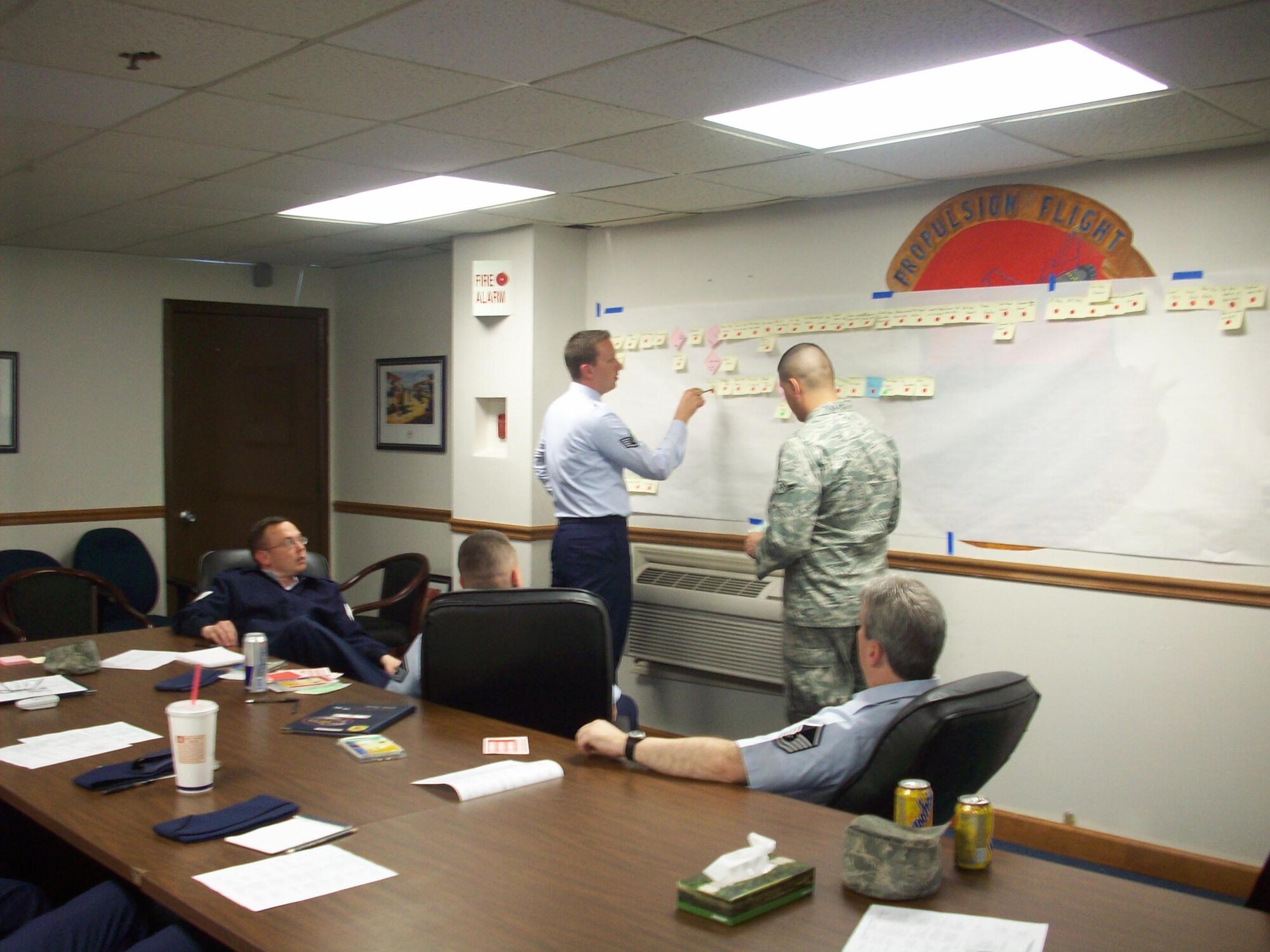 SHAW AIR FORCE BASE, S.C. -- 20th Component Maintenance Squadron Airmen take part in an Air Force Smart Operations of the 21st Century value stream analysis to improve the TF38 enging process Mar 23 2009.
