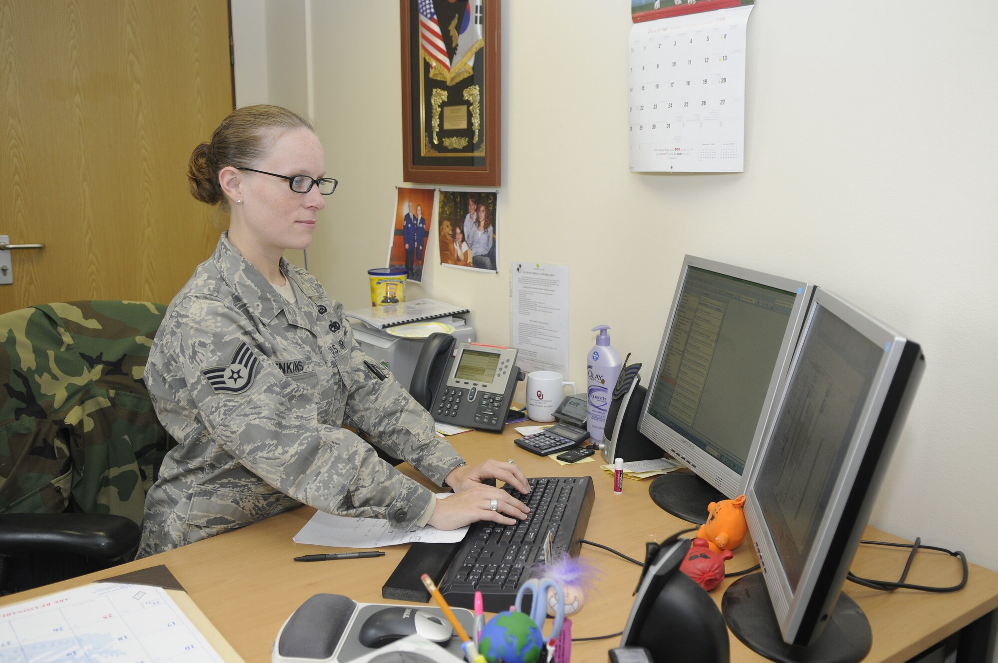 SPANGDAHLEM AIR BASE, Germany -- Staff Sgt. Jessica Jenkins, 52nd Fighter Wing Equal Opportunity Office equal opportunity advisor, is the 52nd Fighter Wing's Top Saber Performer for the week of May 22-28, 2009. (U.S. Air Force photo by Airman 1st Class Staci Miller)