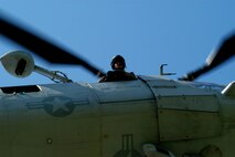 Marines from Special Purpose Marine Ground Task Force New York secure a landing zone during helicopter raid demonstation at Orchard Beach in he Bronx May 22. (Official Marine Corps photo by Lance Cpl. Jad Sleiman)