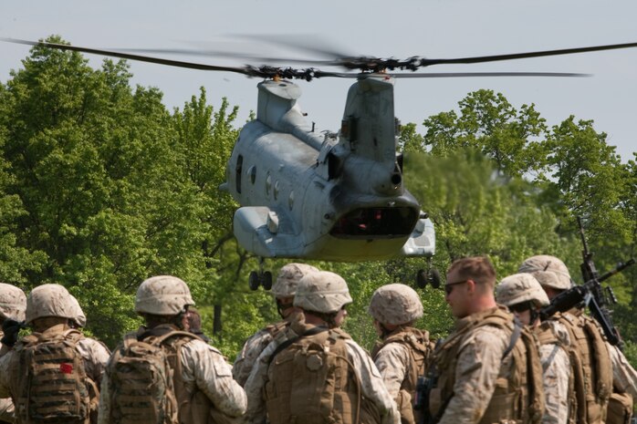 A CH-46E Sea Knight takes off following a drop off of Marines from 2nd Battalion, 6th Marine Regiment with Special Purpose Marine Air Ground Task Force New York, led by 24th Marine Expeditionary Unit, who conducted a simulated raid of Clove Lakes Park in Staten Island, N.Y.,  May 23. The event allowed area residents to walk through helicopters and view static displays of weapons. The 24th MEU has more than 900 Marines who are slated to showcase several events for New York's Fleet Week 2009. (Official Marine Corps photo by: Cpl. Patrick Fleischman)
