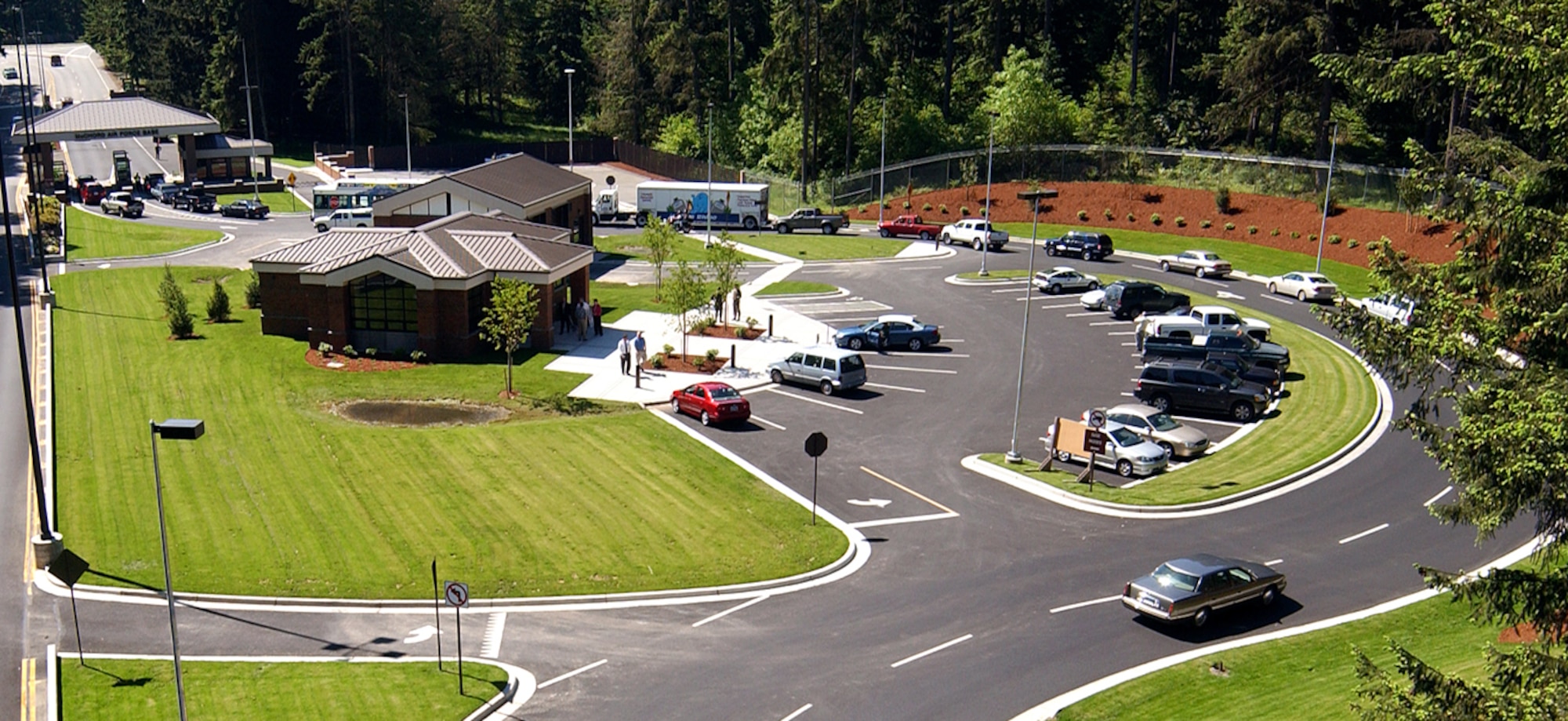 Hours of operation will change June 1 for the Housing and Barnes gates to McChord Air Force Base, Wash.  The main gate will remain a 24-hour gate.
Barnes Gate:  5:30 a.m. to 6:30 p.m., daily. 
Housing Gate: 6 to 9 a.m., and 3 to 6 p.m., Monday through Friday.
On Reserve unit training assembly weekends, the Housing Gate and North Gate hours will remain the same - 6 to 9 a.m., and 11 a.m. to 1 p.m. (U.S. Air Force file photo)


                               
