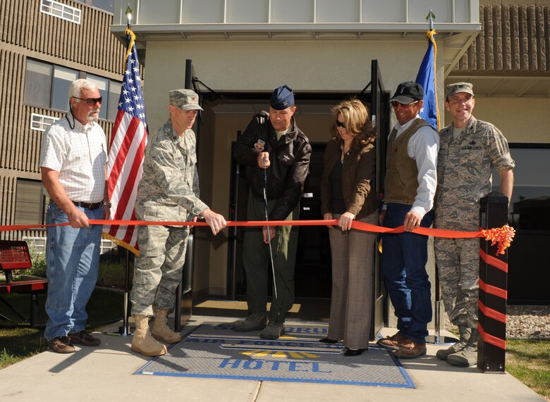 New Sagebrush Inn opens > Mountain Home Air Force Base > Article Display