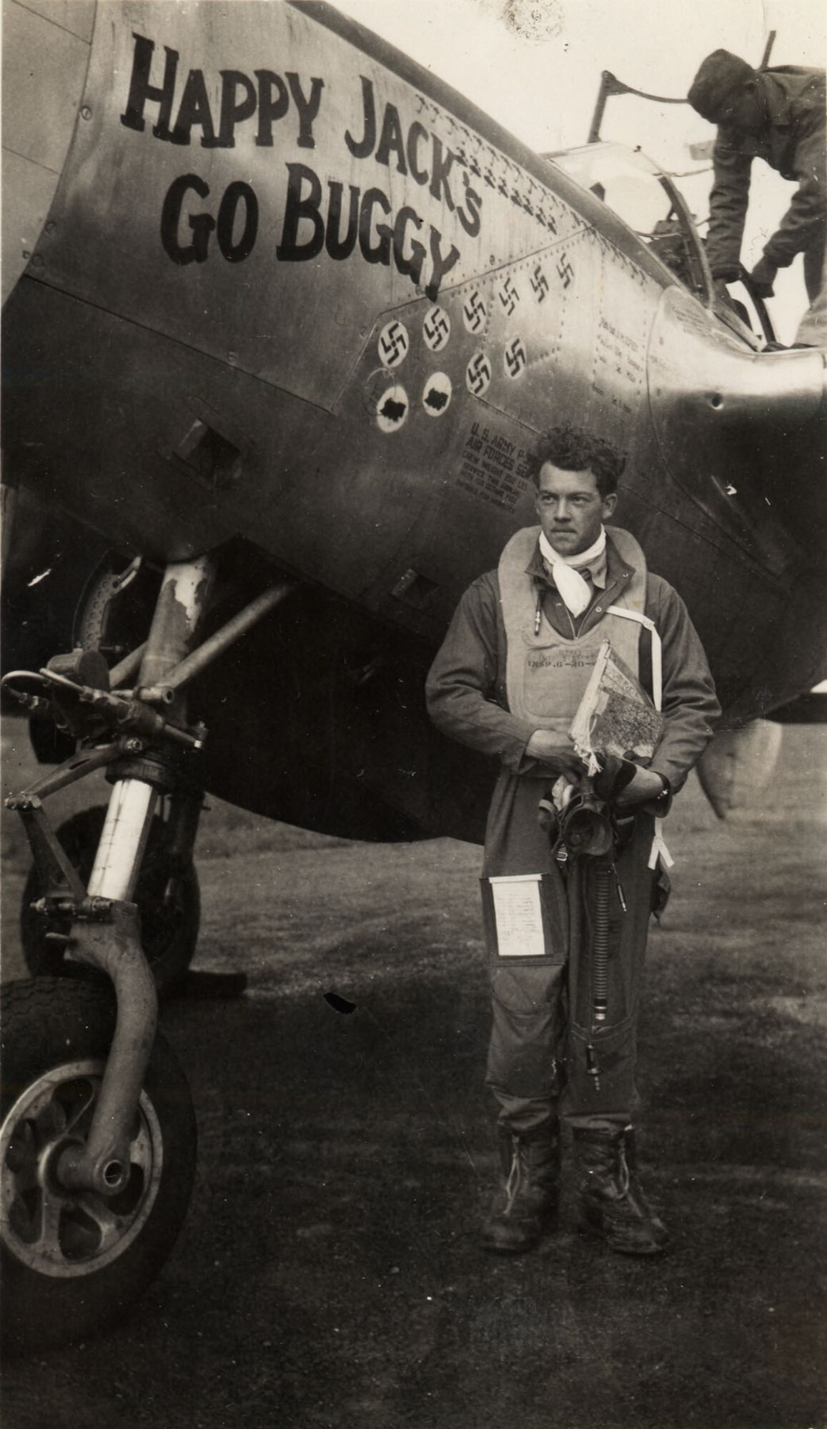 Ilfrey in front of his P-38 “Happy Jack’s Go-Buggy.” (U.S. Air Force photo)