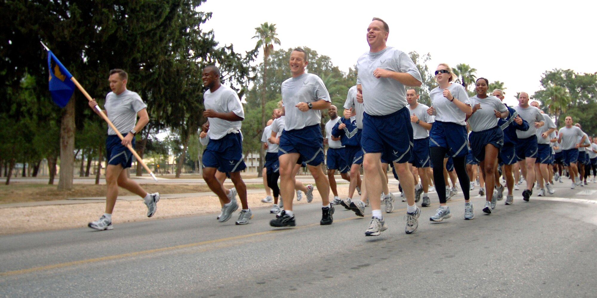Col. Eric Beene, 39 Air Base Wing commander, right front, leads the wing 2.5 mile run, Friday, Oct. 30, 2009 at Incirlik Air Base, Turkey.  The Incirlik units make it a habit to stay “Fit, Focused and Fighting” in an effort to maintain good physical fitness in today’s Air Force.  (U.S. Air Force photo/ Master Sgt. Edward Holzapfel)
