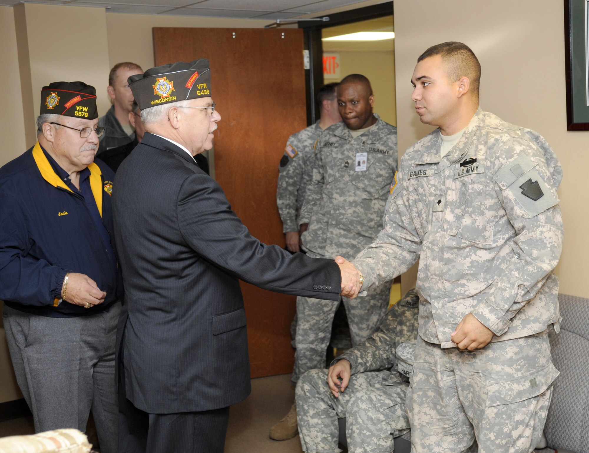 Thomas J. Tradewell, commander in chief of Veterans of Foreign Wars, visits the Wounded Warriors on Dix Oct. 29. He spent the day visiting Joint Base McGuire-Dix-Lakehurst and speaking with its servicemembers. (U.S. Air Force photo/Carlos Cintron)

