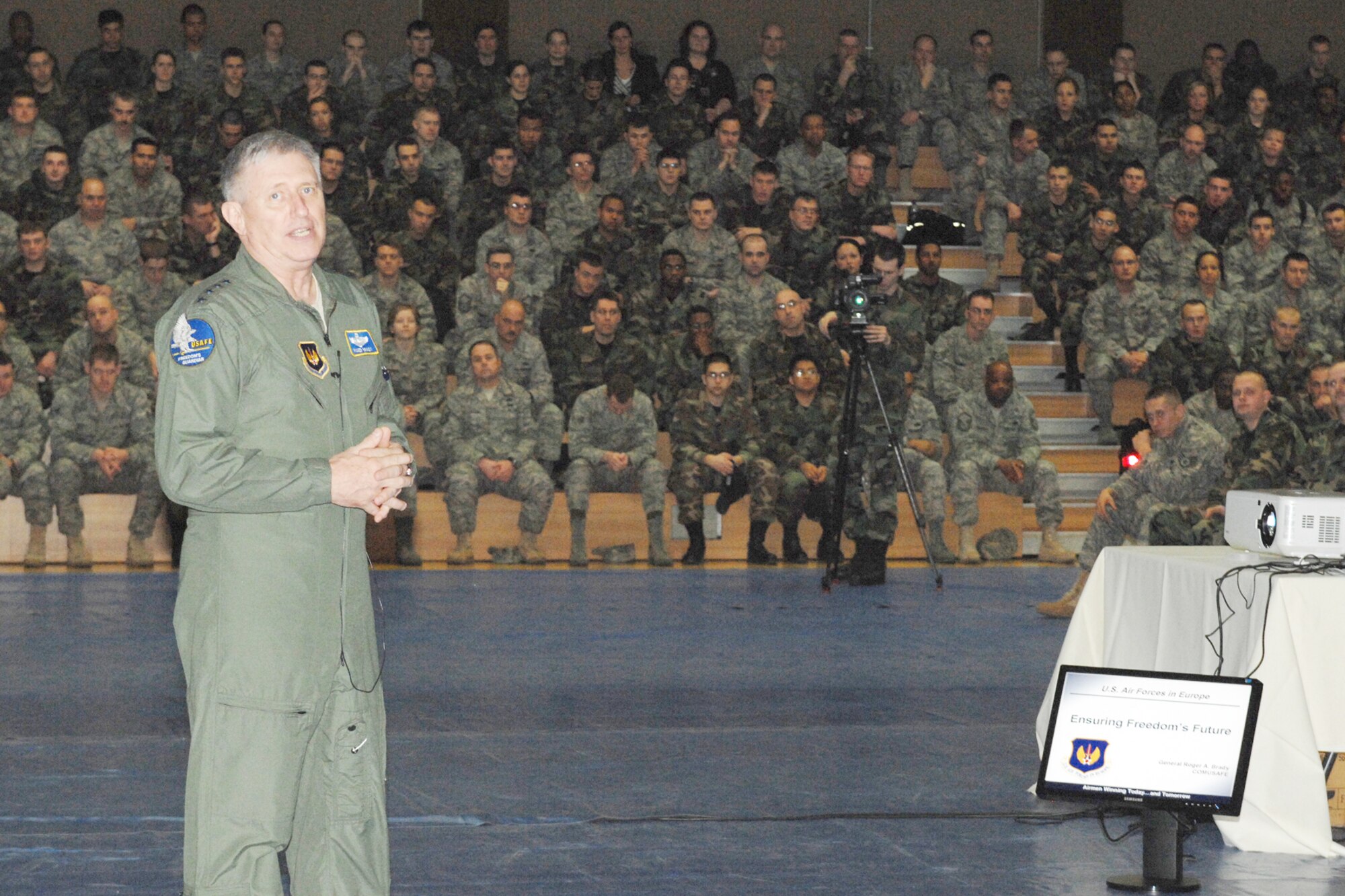 Gen. Roger A. Brady briefs Airmen from the 52nd Fighter Wing at Spangdahlem Air Base, Germany, March 31, 2008. General Brady, the commander of U.S. Air Forces in Europe, will retire early next year. (U.S. Air Force photo/Staff Sgt. Kristin A. Ruleau)