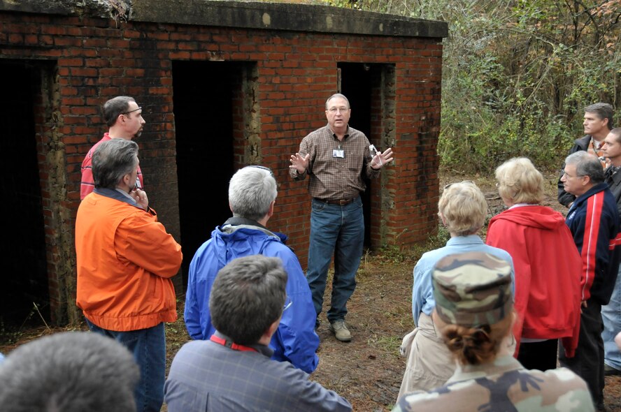 Rick McWhite, Arnold Engineering Development Center cultural resource manager, explains what safety precautions must be taken while visitors are on Arnold Air Force Base property. (Photo by Rick Goodfriend)