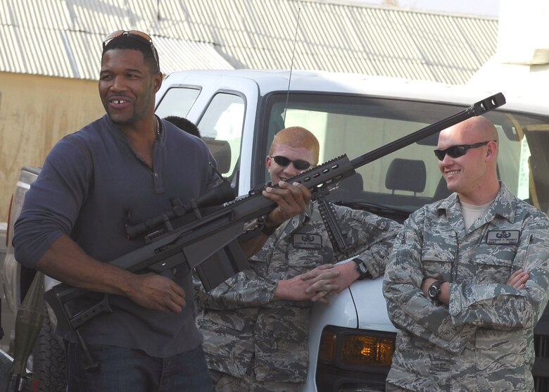'Fox NFL Sunday' visits Bagram > U.S. Air Forces Central Command > Display