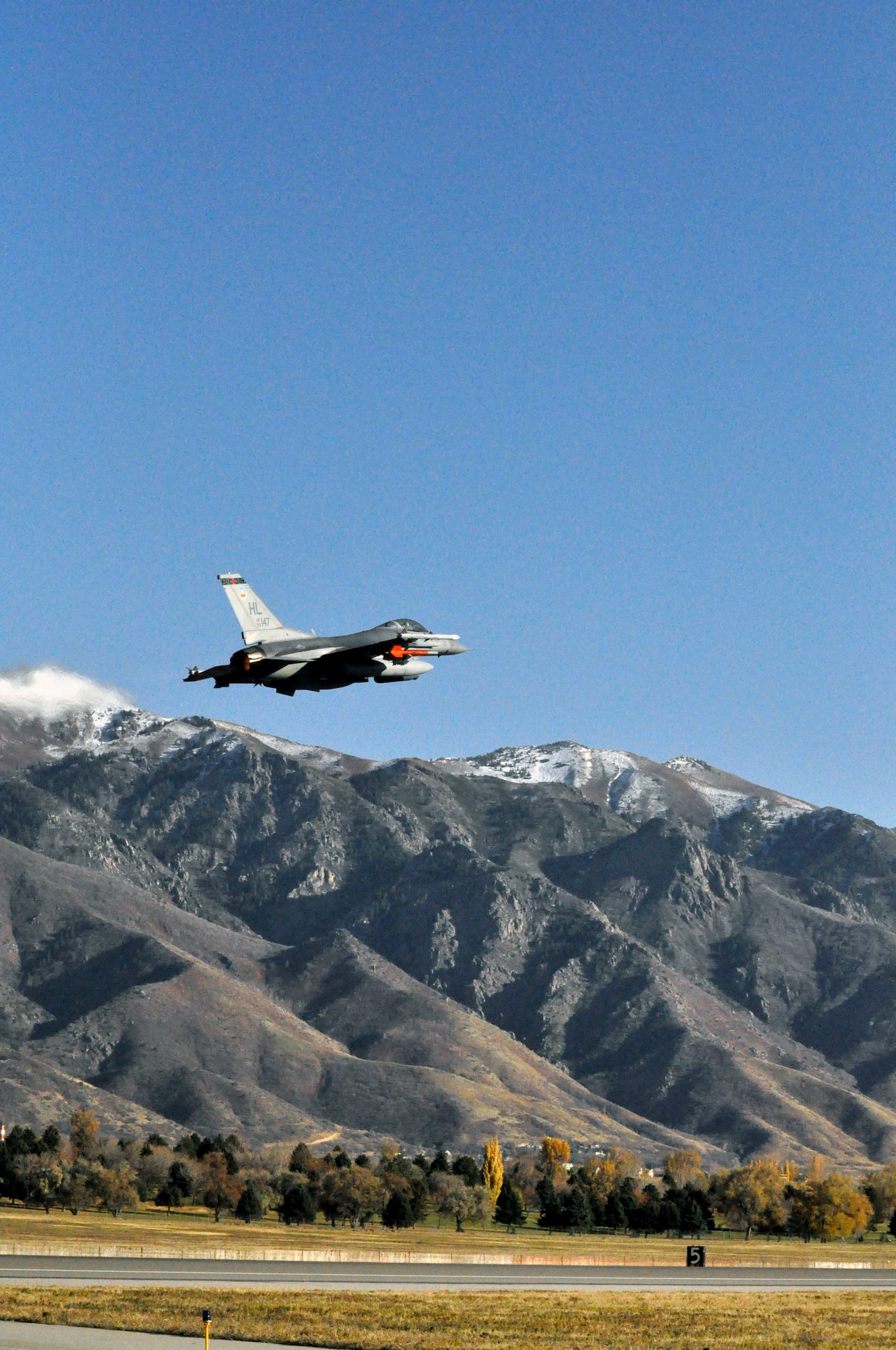 The skies surrounding Hill Air Force Base were filled with F-16 Fighting Falcons during last week’s ORE. Pilots from the 419th and 388th Fighter Wings flew sorties to the Utah Test and Training Range to assess their skill (U.S. Air Force photo/Kari Tilton)