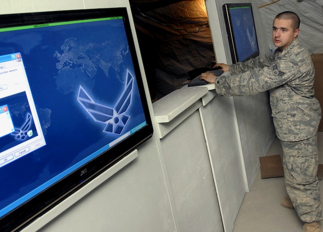 Warrior of the Week: Senior Airman Wayne Ouellette