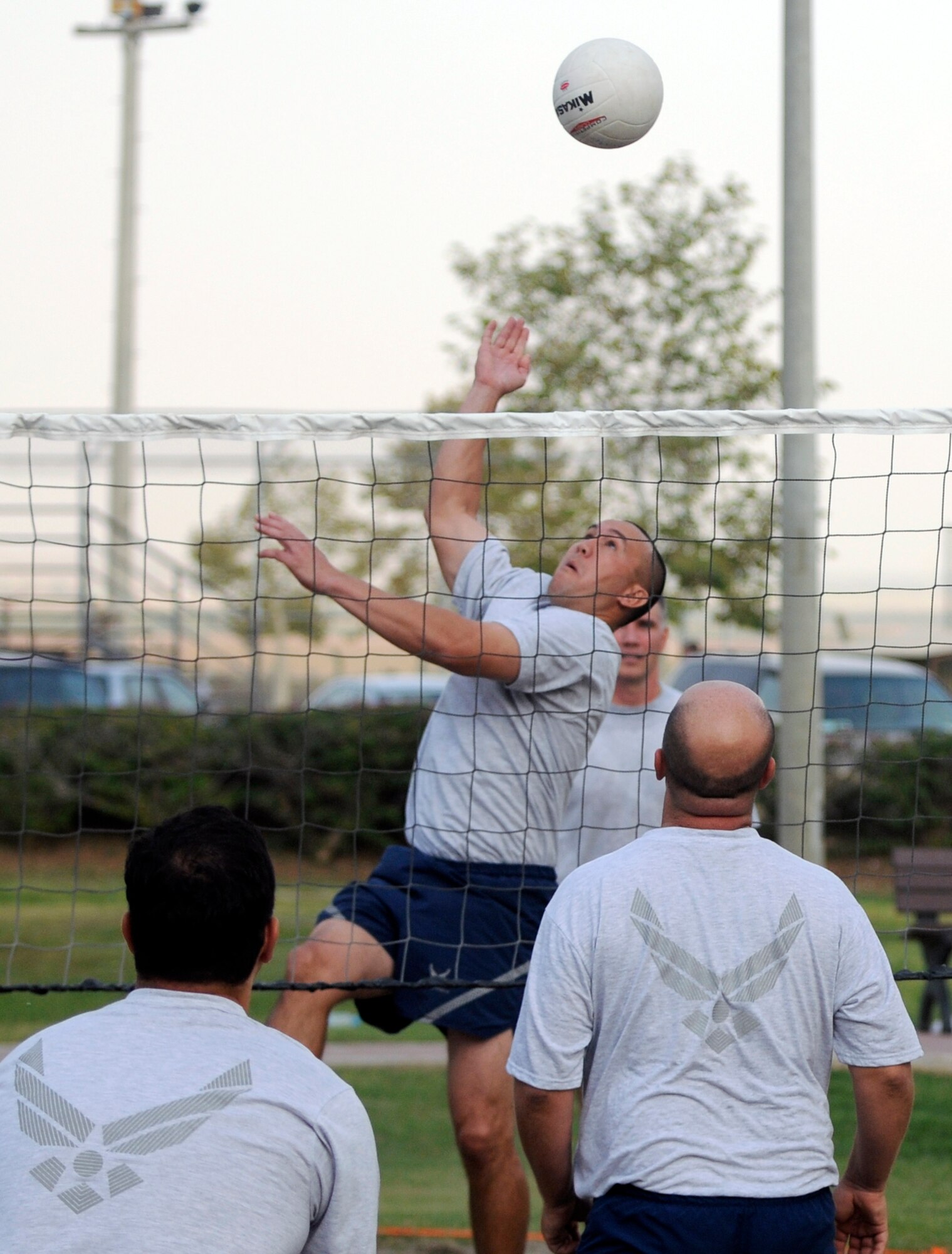 Tech. Sgt. Robert Wilson, 39th Logistics Readiness Squadron, goes for the spike Monday, Nov. 9, 2009 during the 39th Air Base Wing Sports Day volleyball tournament at Incirlik’s Arkadas Park.  Units from across the wing participated in the team-building sports day.  The 39th Communications Squadron won the volleyball portion of the overall event.  However, the 39th Security Forces Squadron gained the most points throughout the day, earning them the Sports Day trophy which will be passed to different winners each year. (U.S. Air Force photo/Staff Sgt. Raymond Hoy)