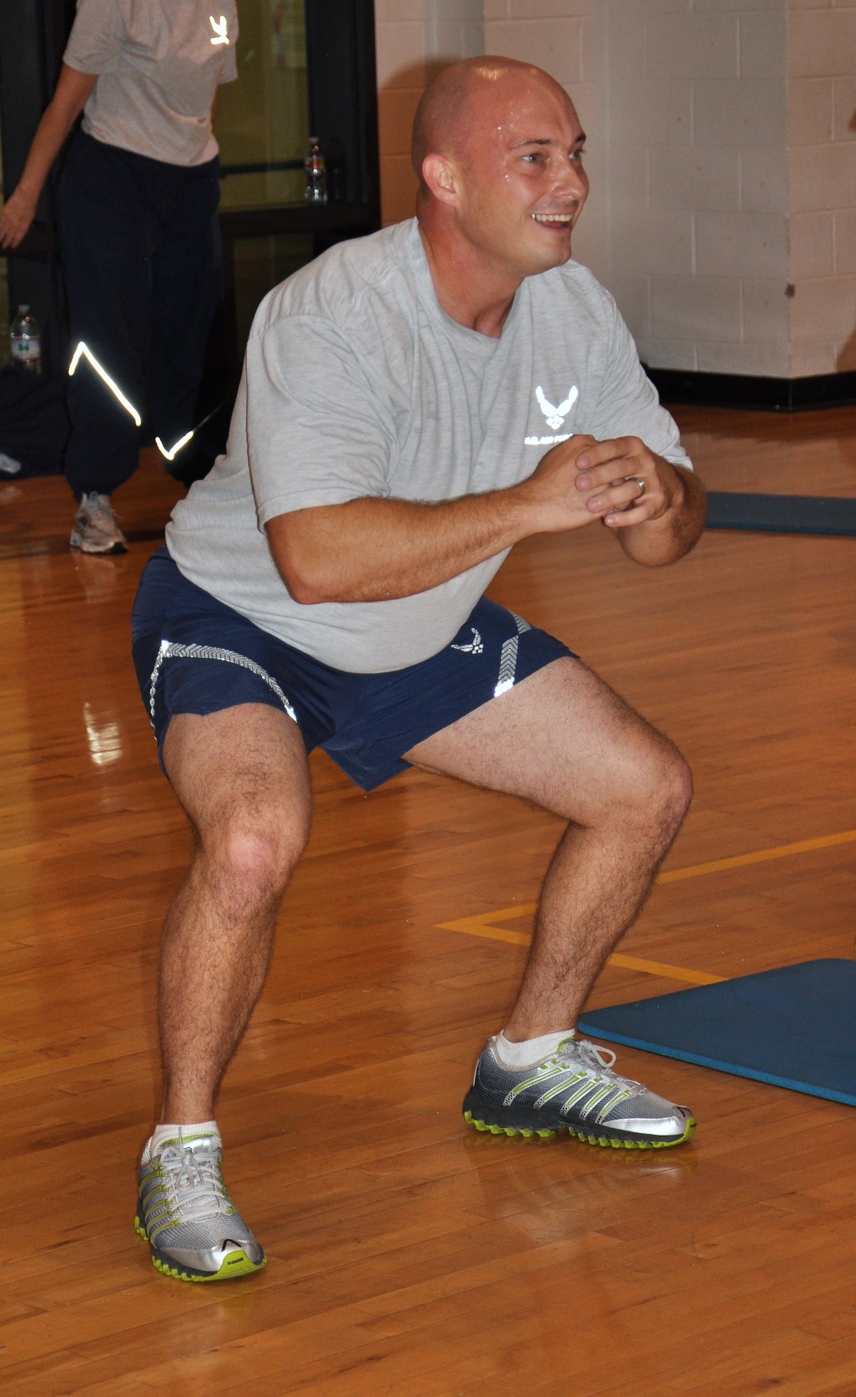 Sheppard’s squadron, group and base commanders, chief master sergeants and acting- and diamond-wearing first sergeants recently launched a new fitness program to prepare the base for the Air Force’s new physical training standards that begin in 2010. (U.S. Air Force photo/Airman 1st Class Candy Miller) 